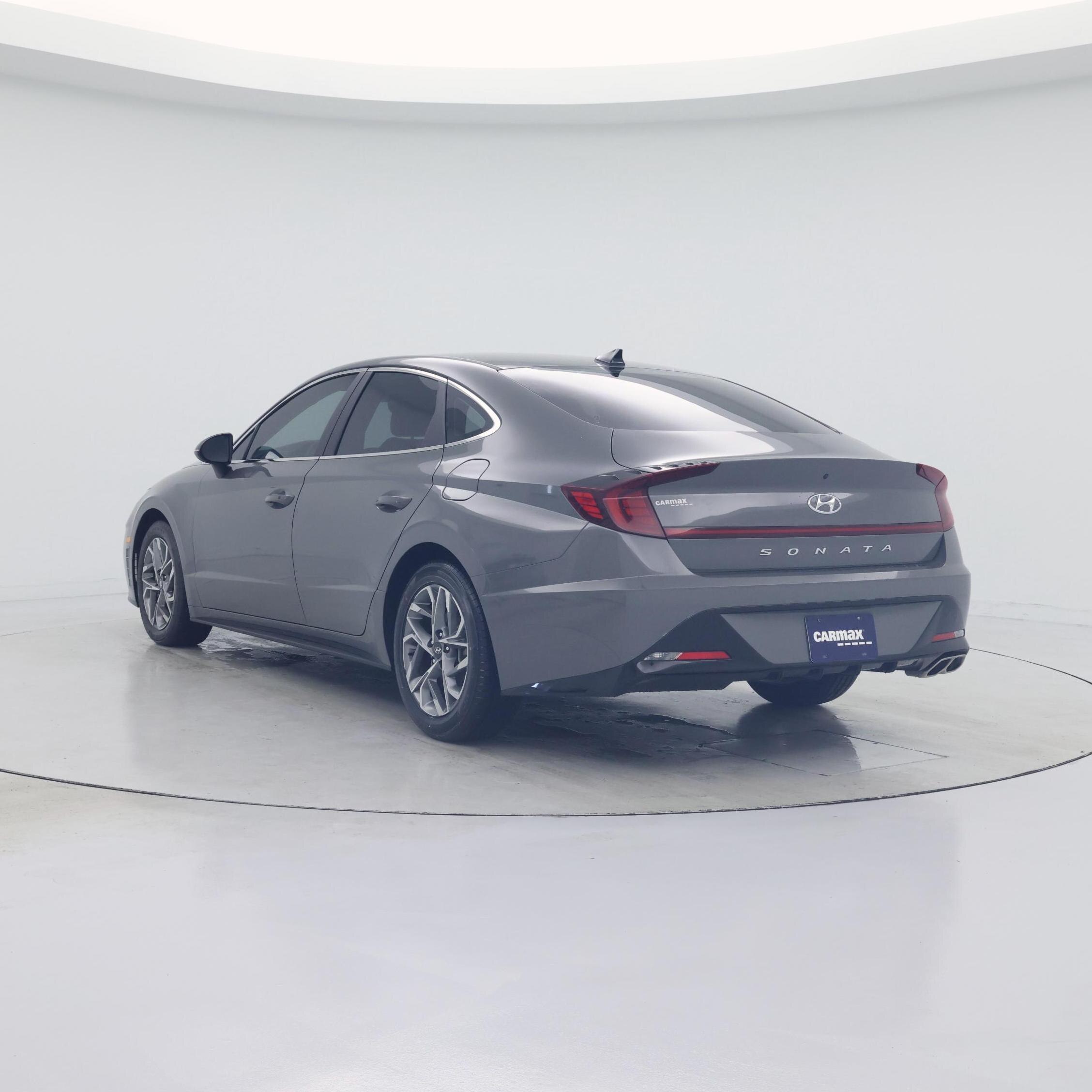 Thumbnail: 2023 Hyundai Sonata - 2