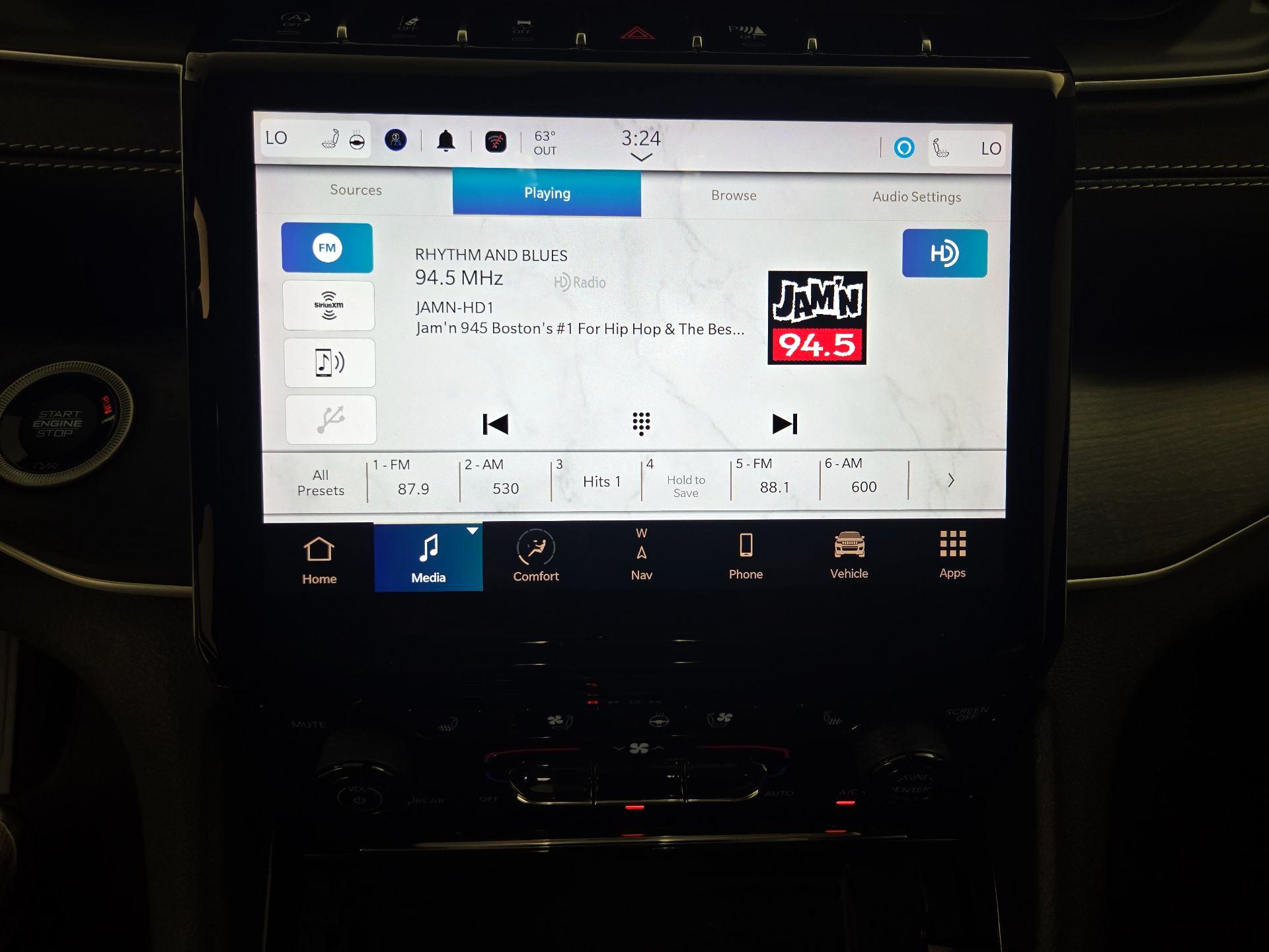 Thumbnail: 2023 Jeep Grand Cherokee - 16
