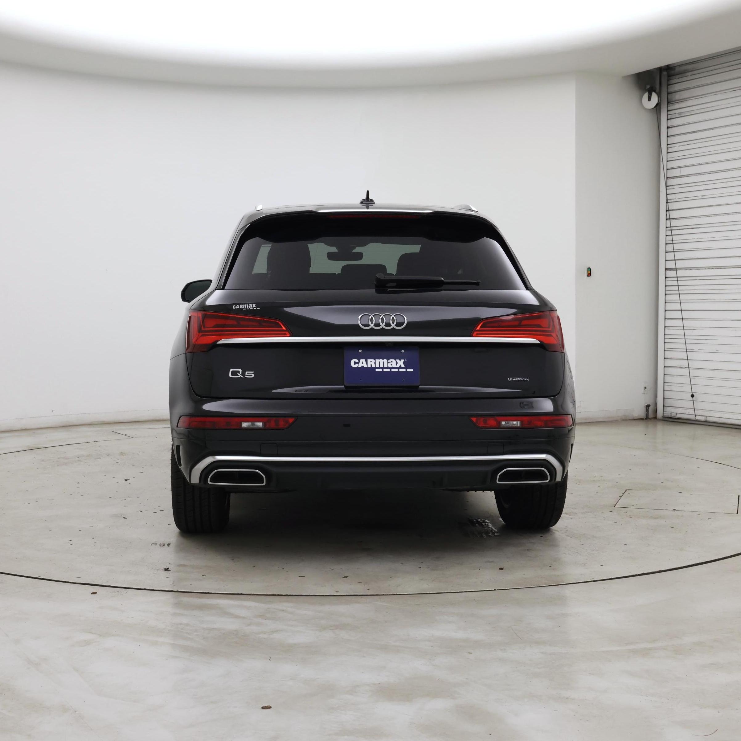Thumbnail: 2023 Audi Q5 - 6
