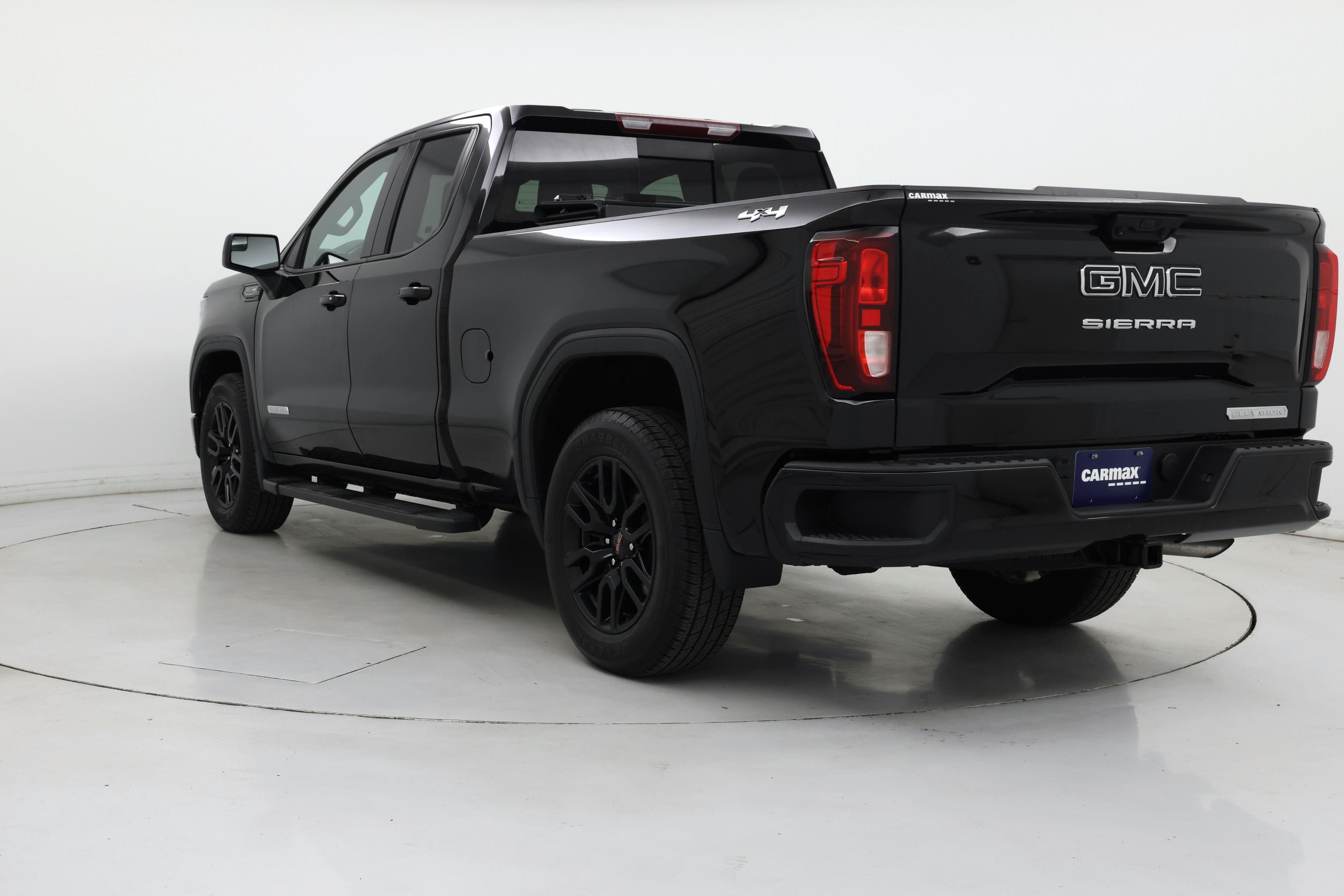 Thumbnail: 2023 GMC Sierra 1500 - 2