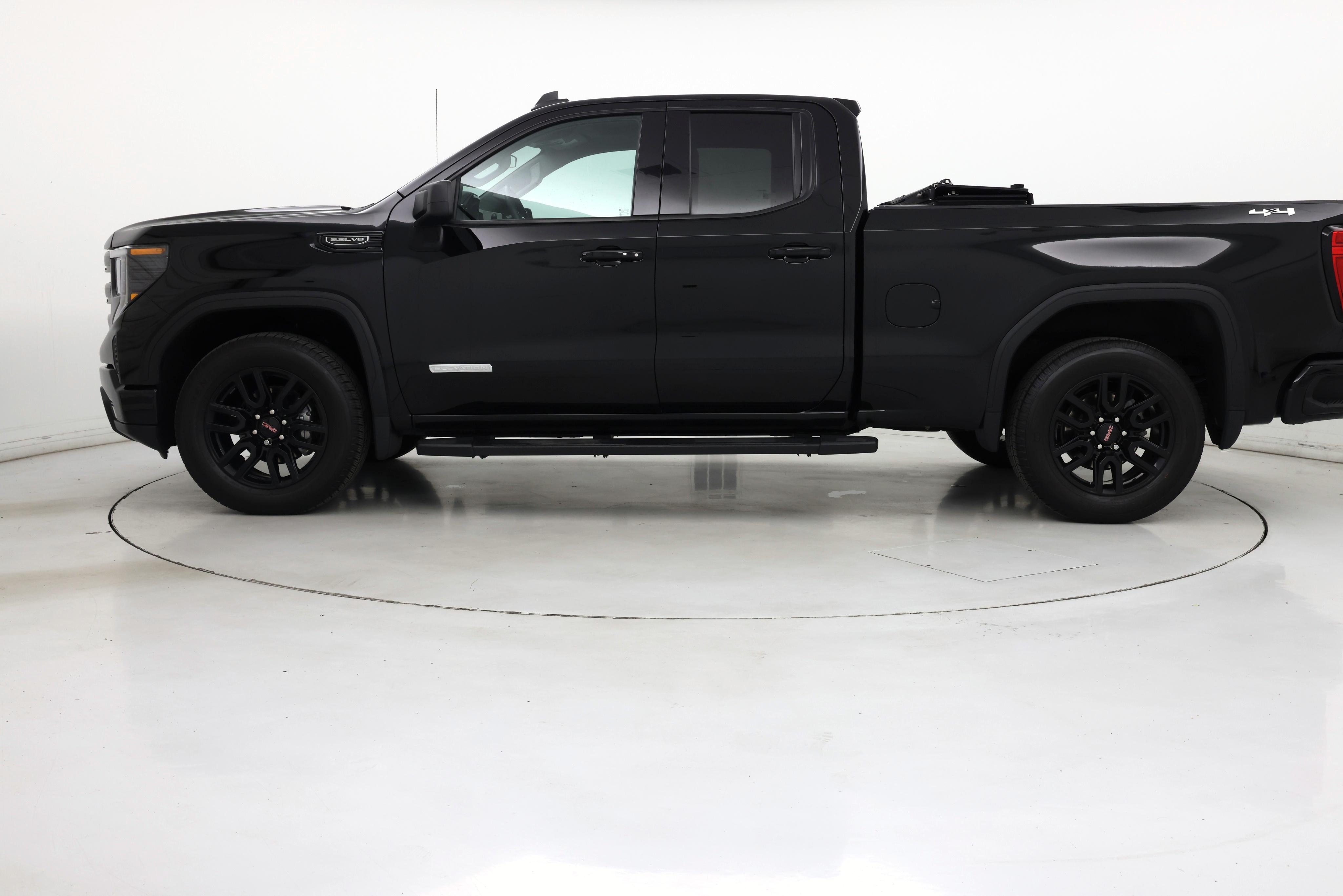 Thumbnail: 2023 GMC Sierra 1500 - 3