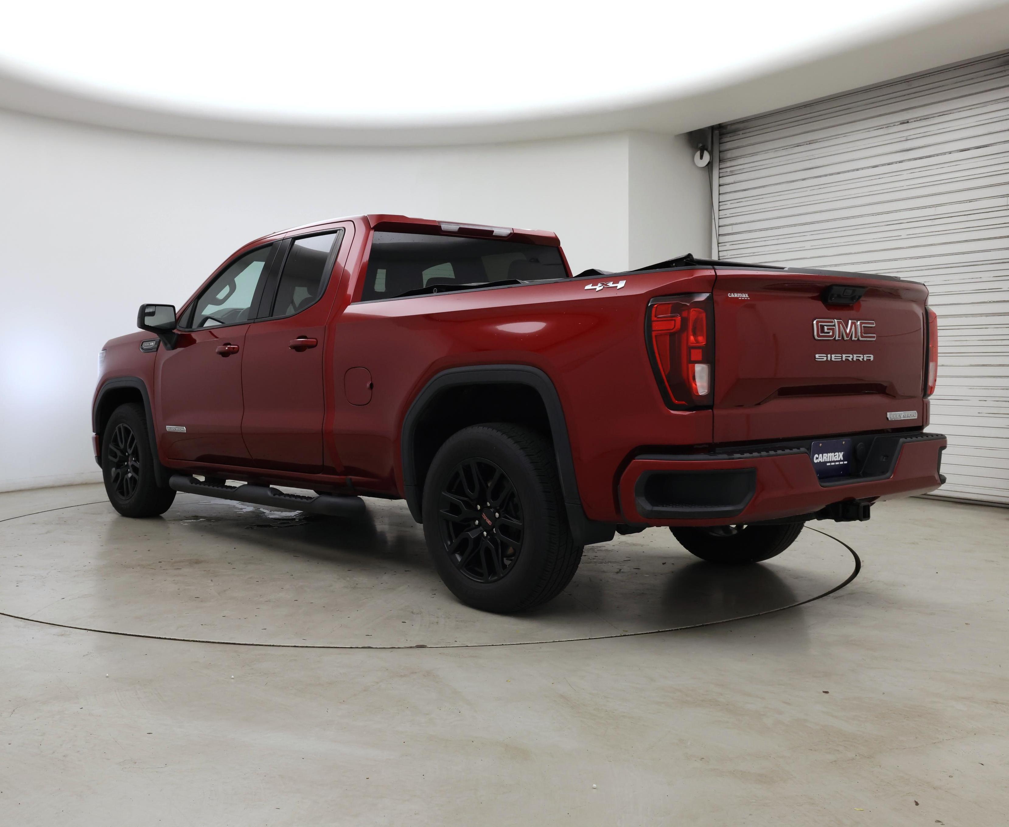 Thumbnail: 2023 GMC Sierra 1500 - 2