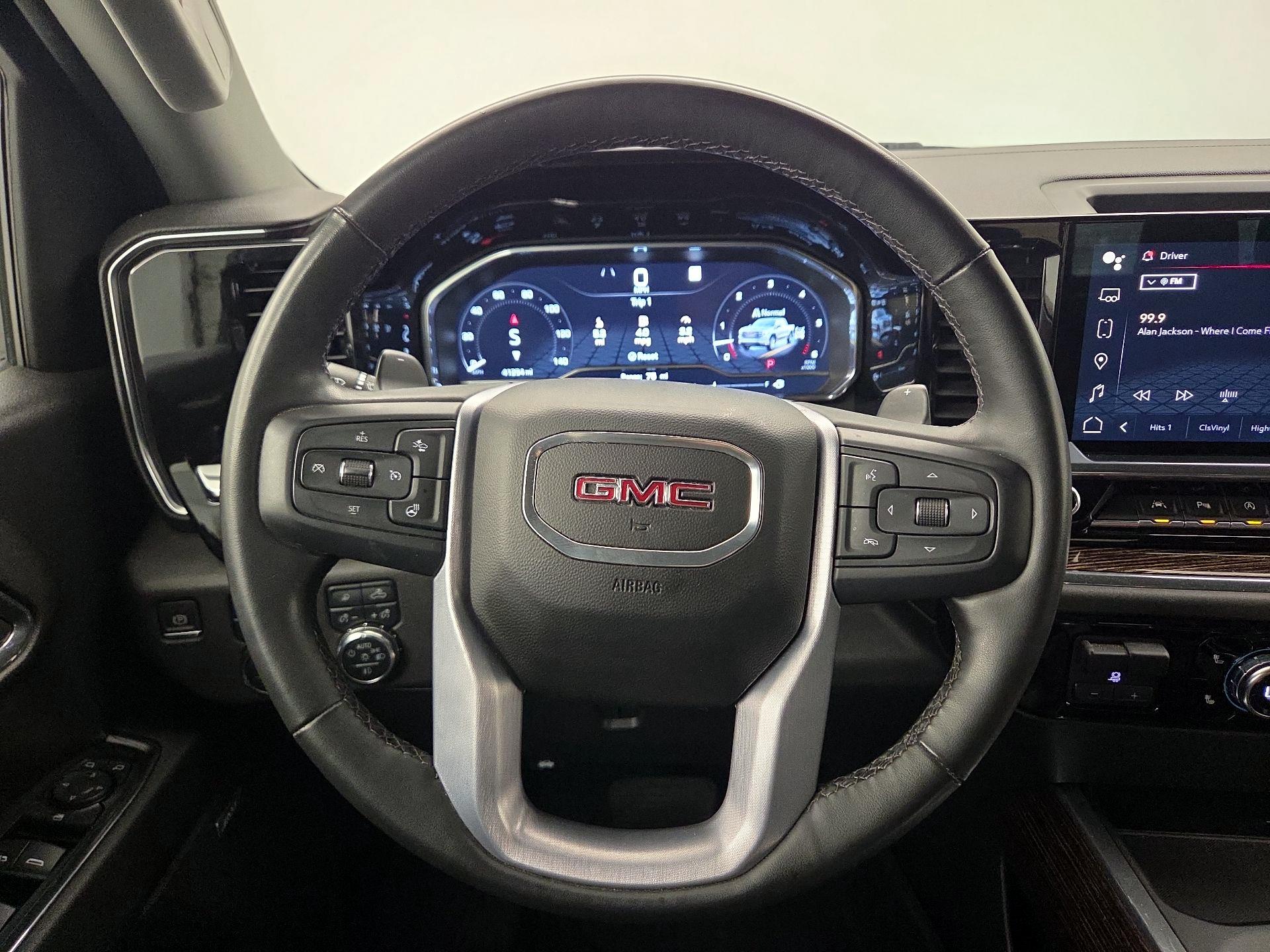 Thumbnail: 2023 GMC Sierra 1500 - 10