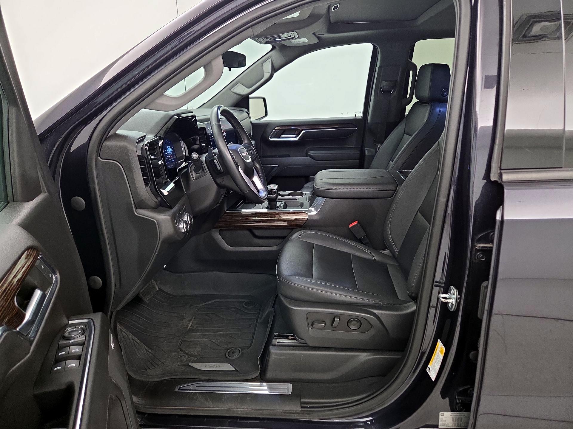 Thumbnail: 2023 GMC Sierra 1500 - 11
