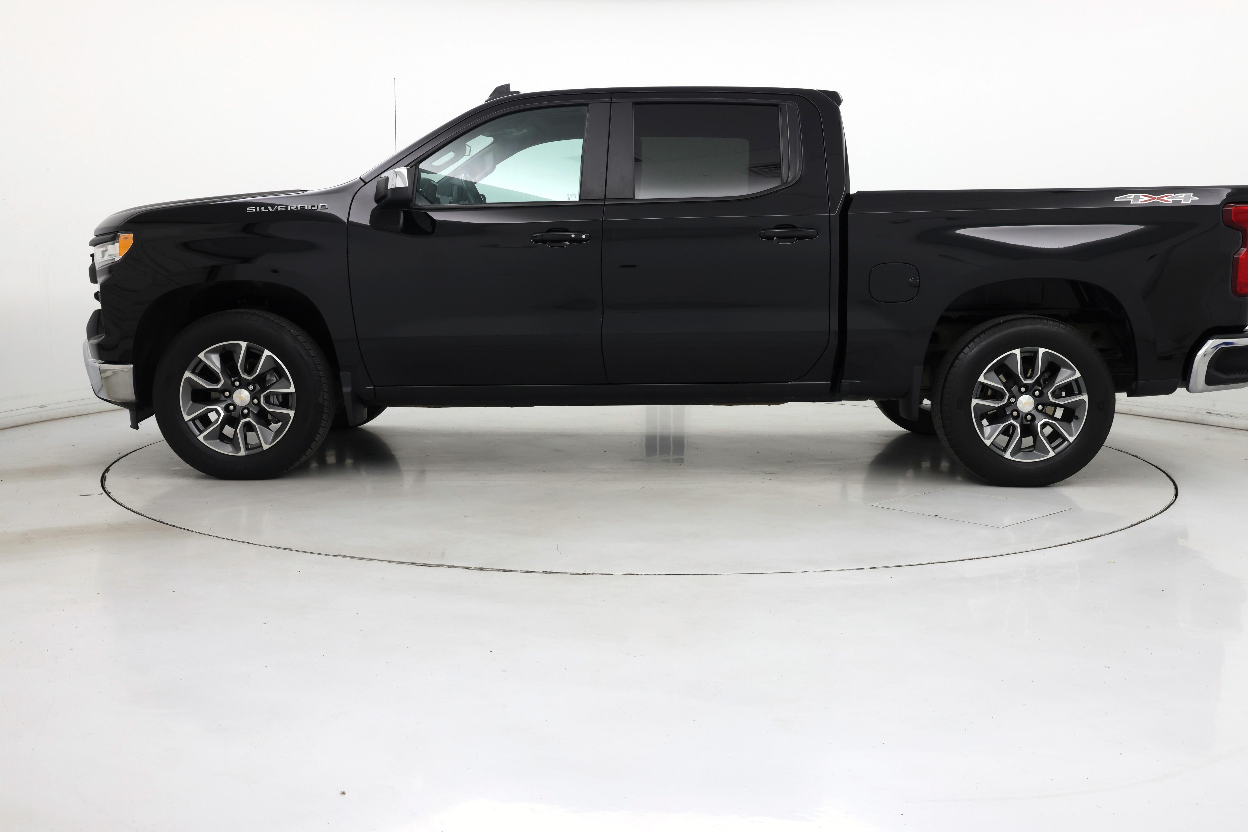 Thumbnail: 2023 Chevrolet Silverado 1500 - 3