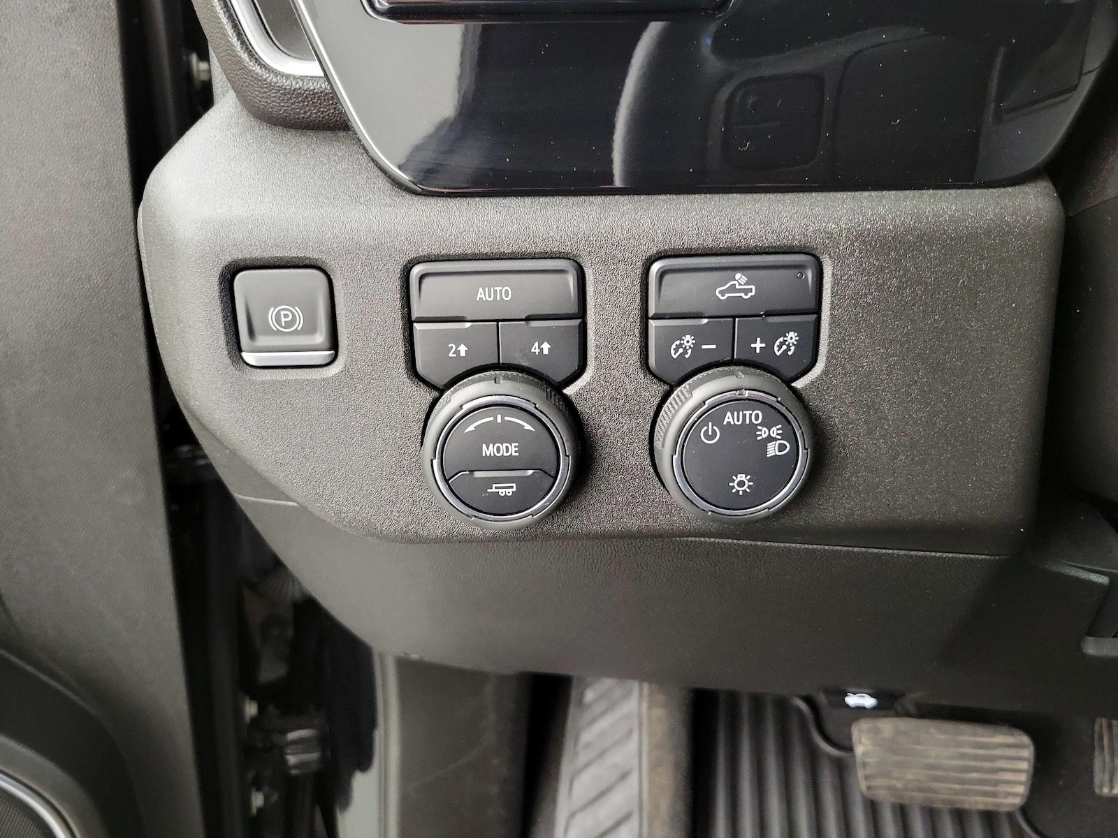 2023 Chevrolet Silverado 1500 LT - Photo 14