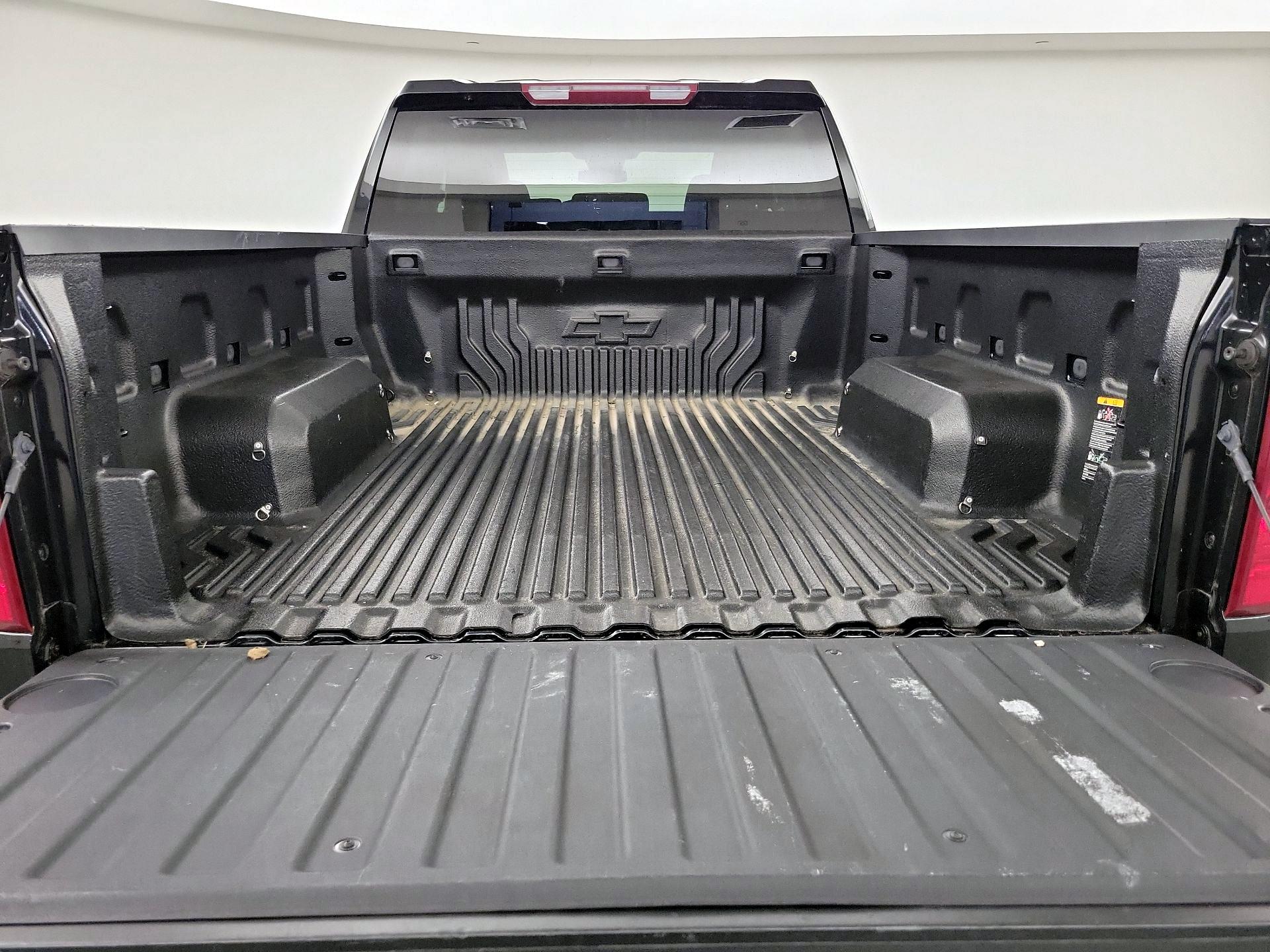 Thumbnail: 2023 Chevrolet Silverado 1500 - 20