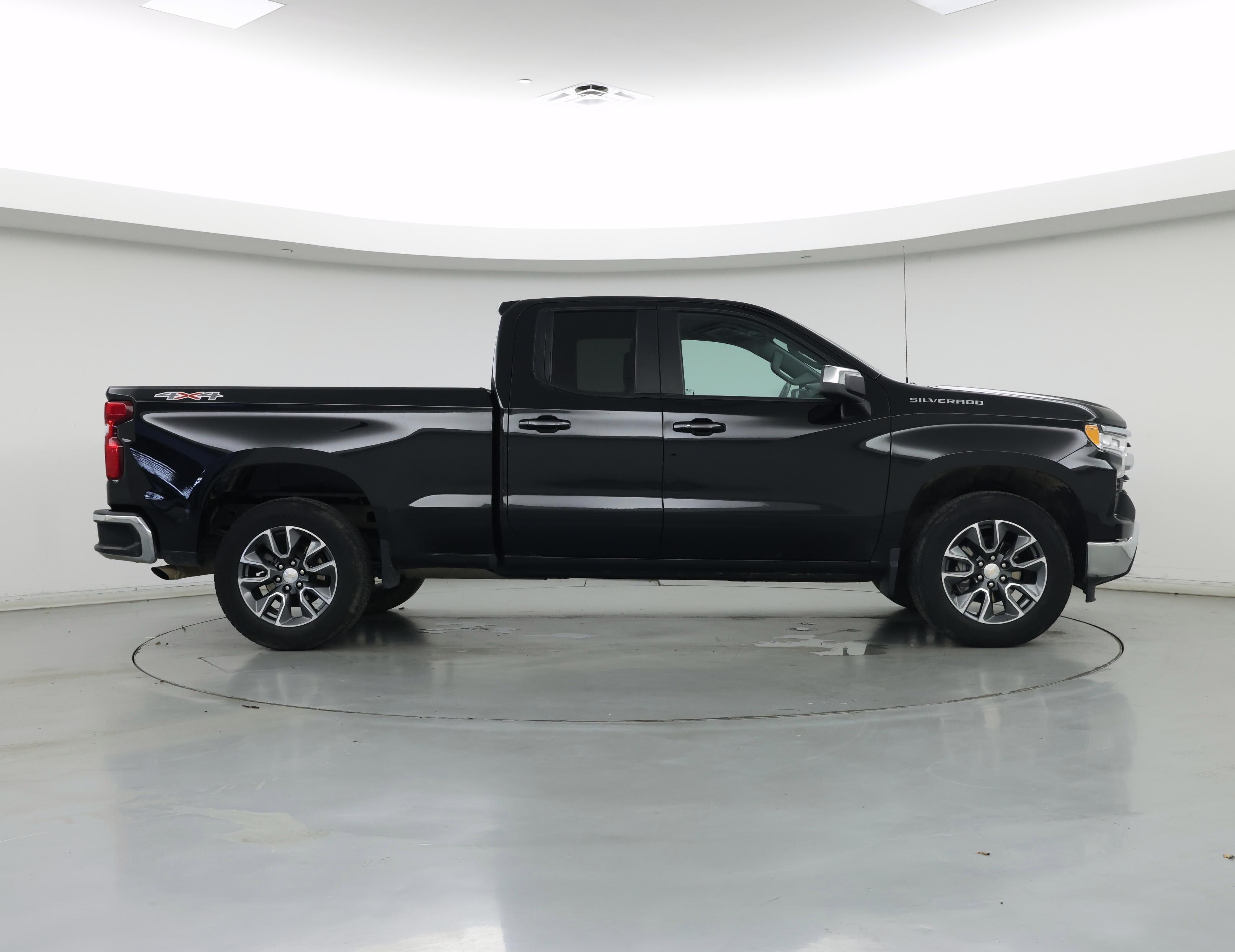 Thumbnail: 2023 Chevrolet Silverado 1500 - 7