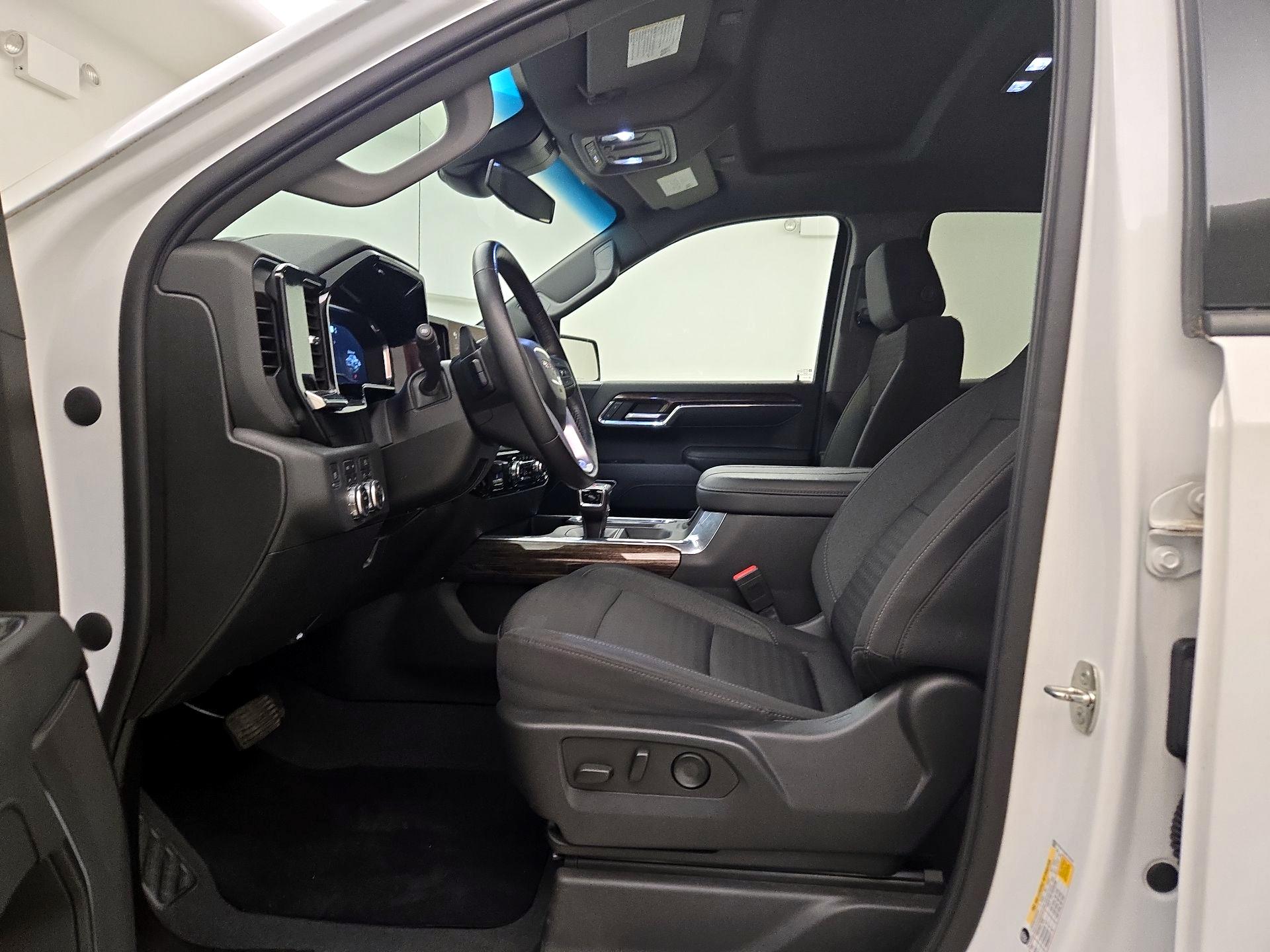 Thumbnail: 2023 GMC Sierra 1500 - 11