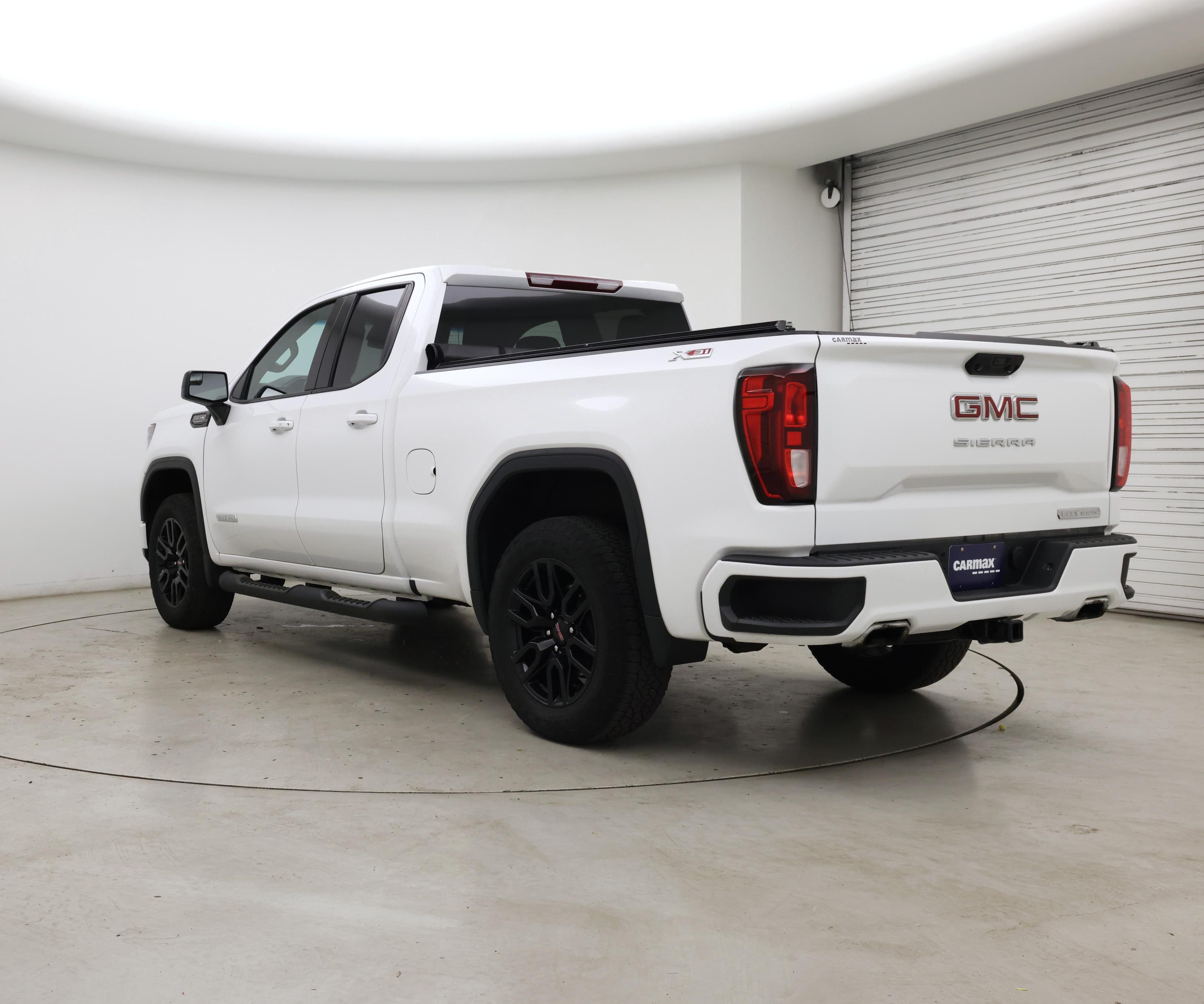 Thumbnail: 2023 GMC Sierra 1500 - 2