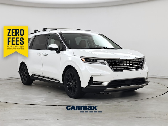 White 2023 Kia Carnival Minivan Front-Wheel Drive Automatic
