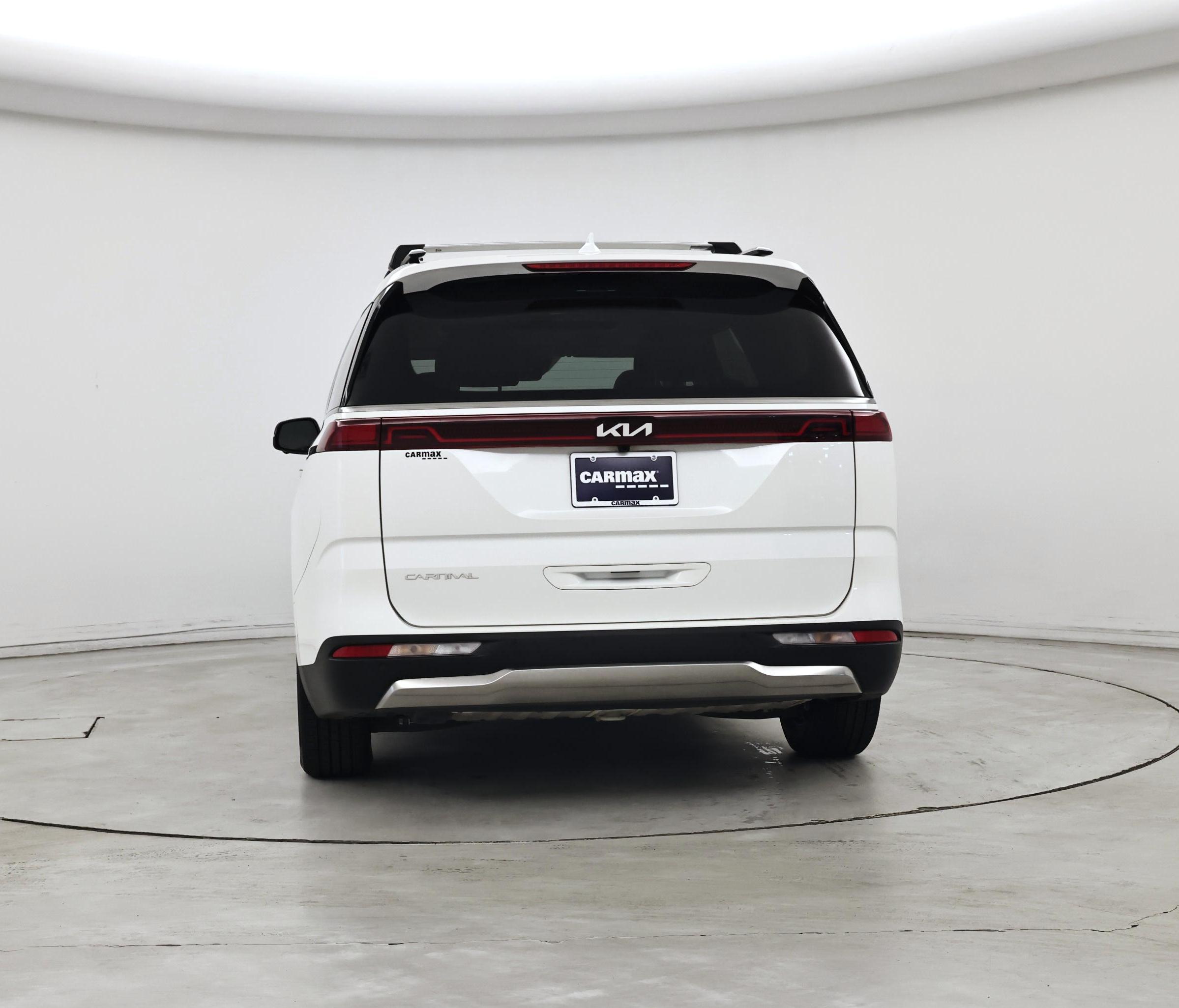 Thumbnail: 2023 Kia Carnival - 6