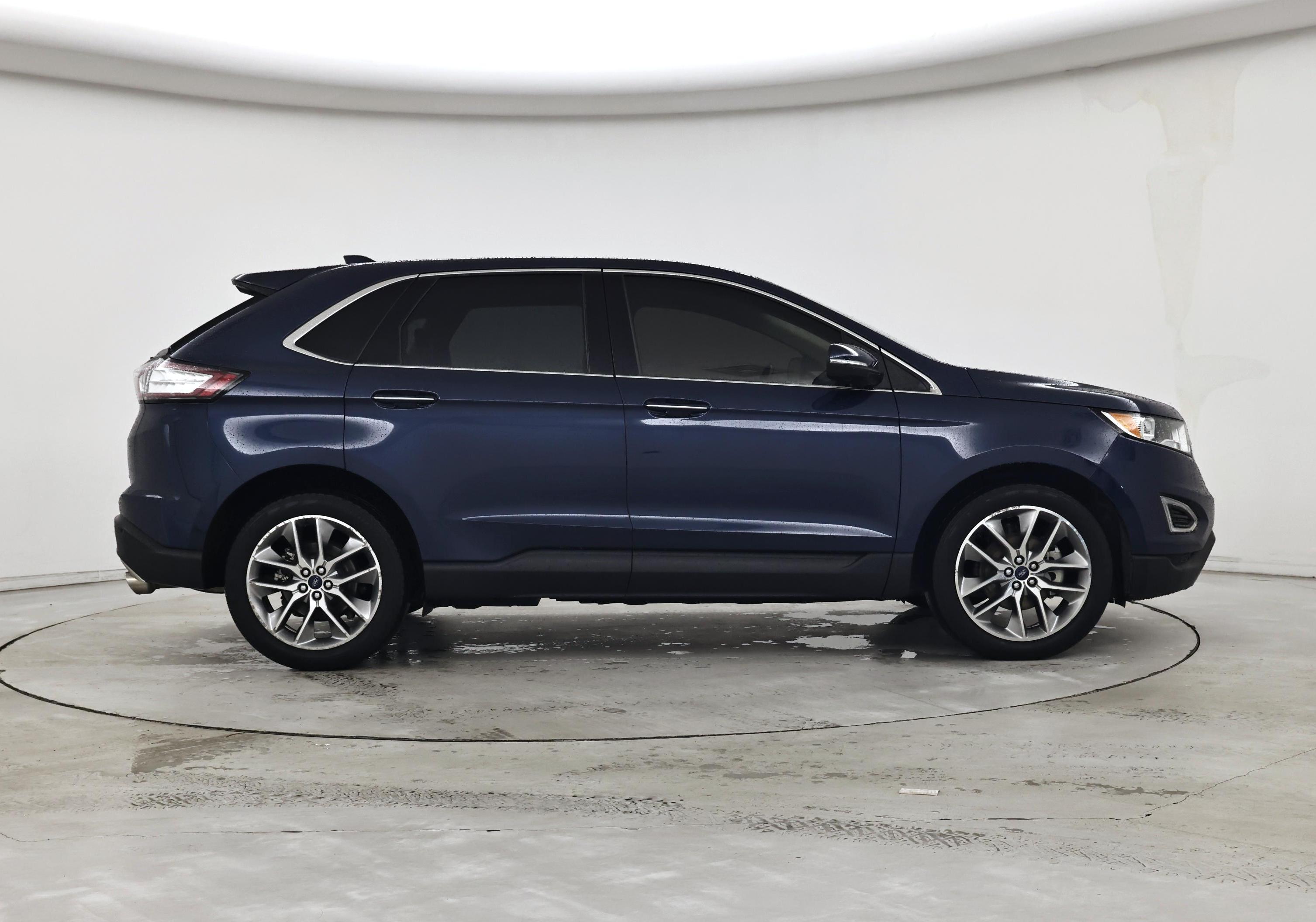 Thumbnail: 2017 Ford Edge - 7