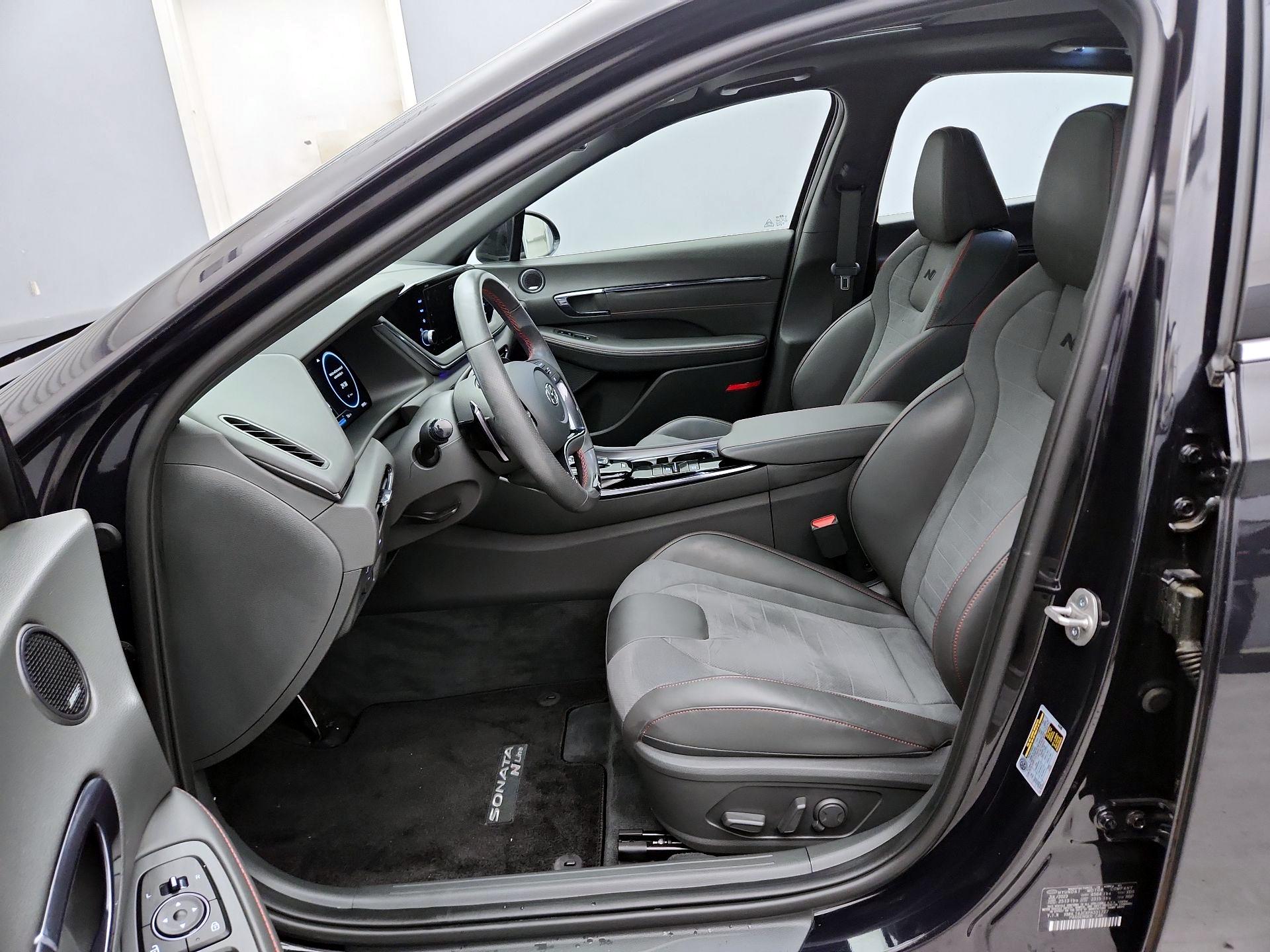 Thumbnail: 2023 Hyundai Sonata - 11