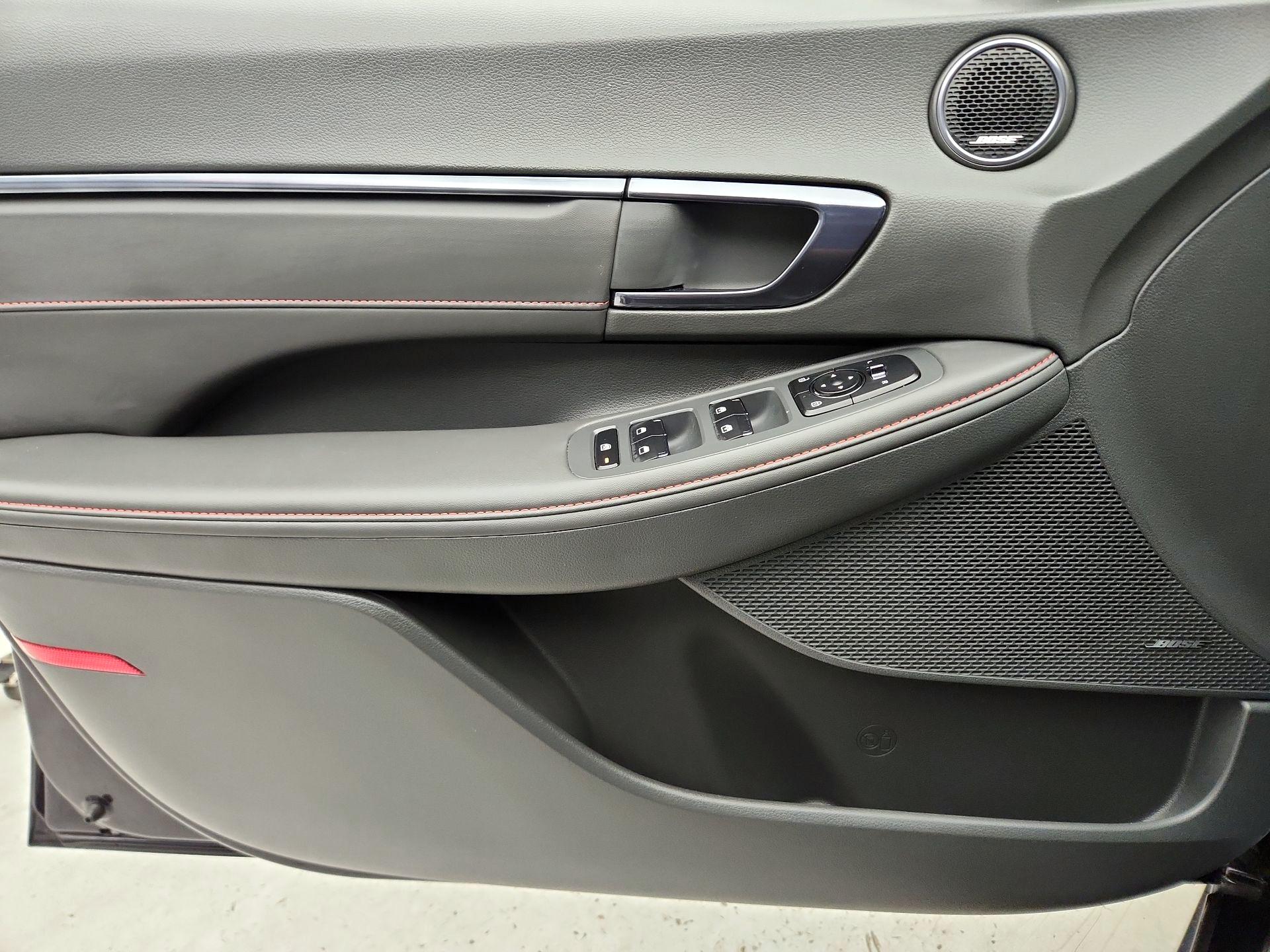 Thumbnail: 2023 Hyundai Sonata - 12