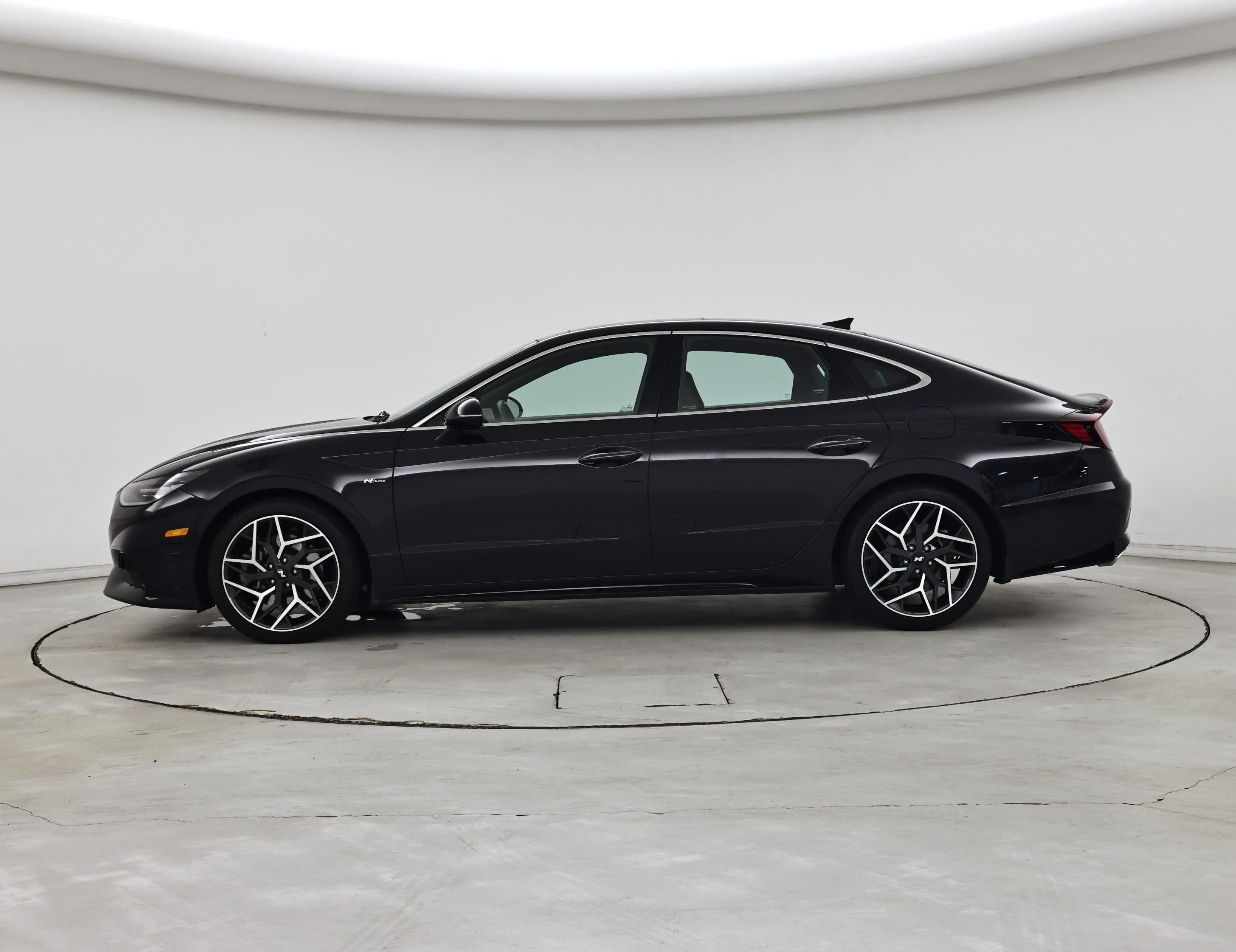 Thumbnail: 2023 Hyundai Sonata - 3