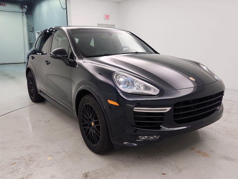 2017 Porsche Cayenne GTS