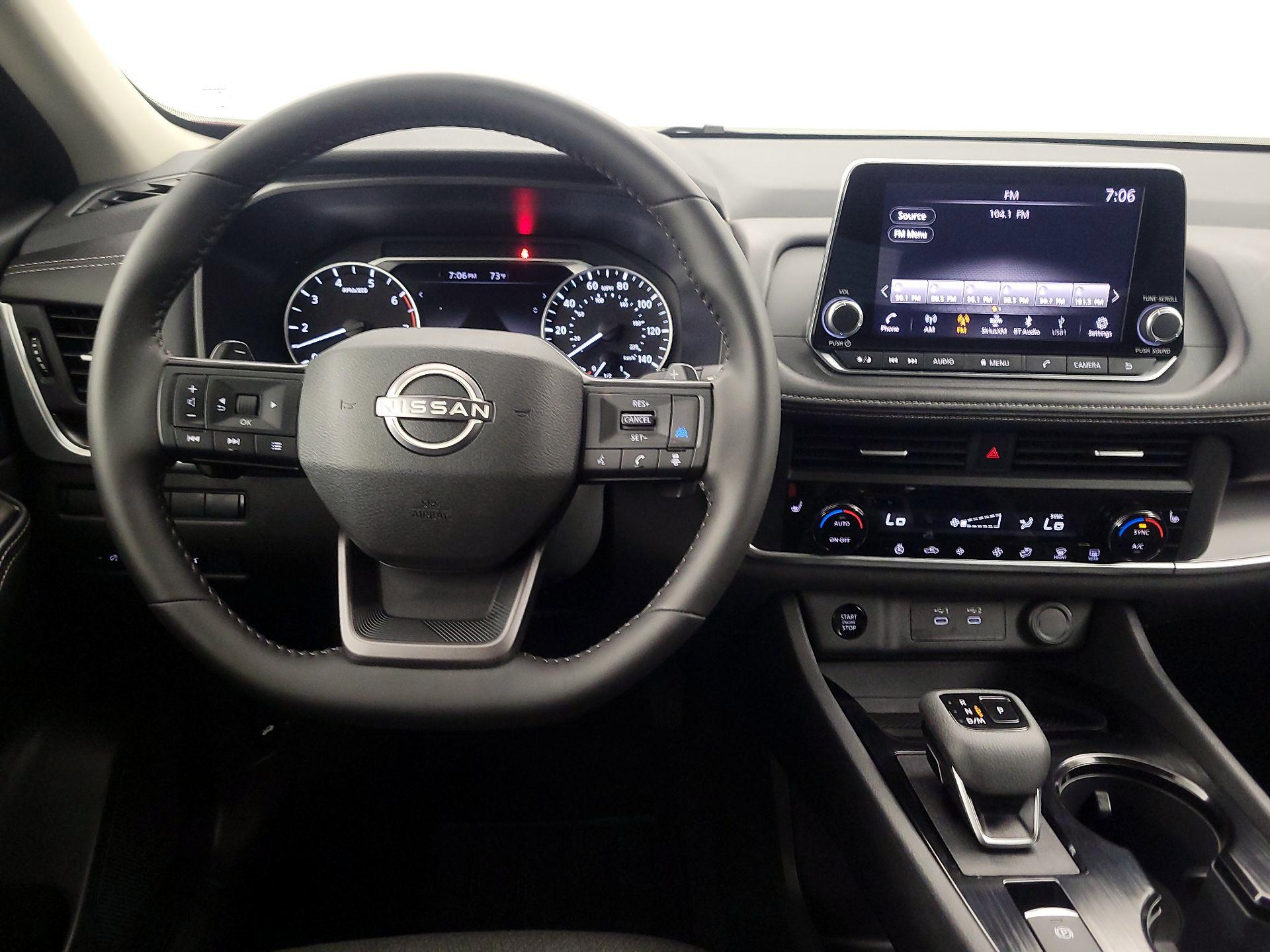 Thumbnail: 2026 Nissan Rogue - 10