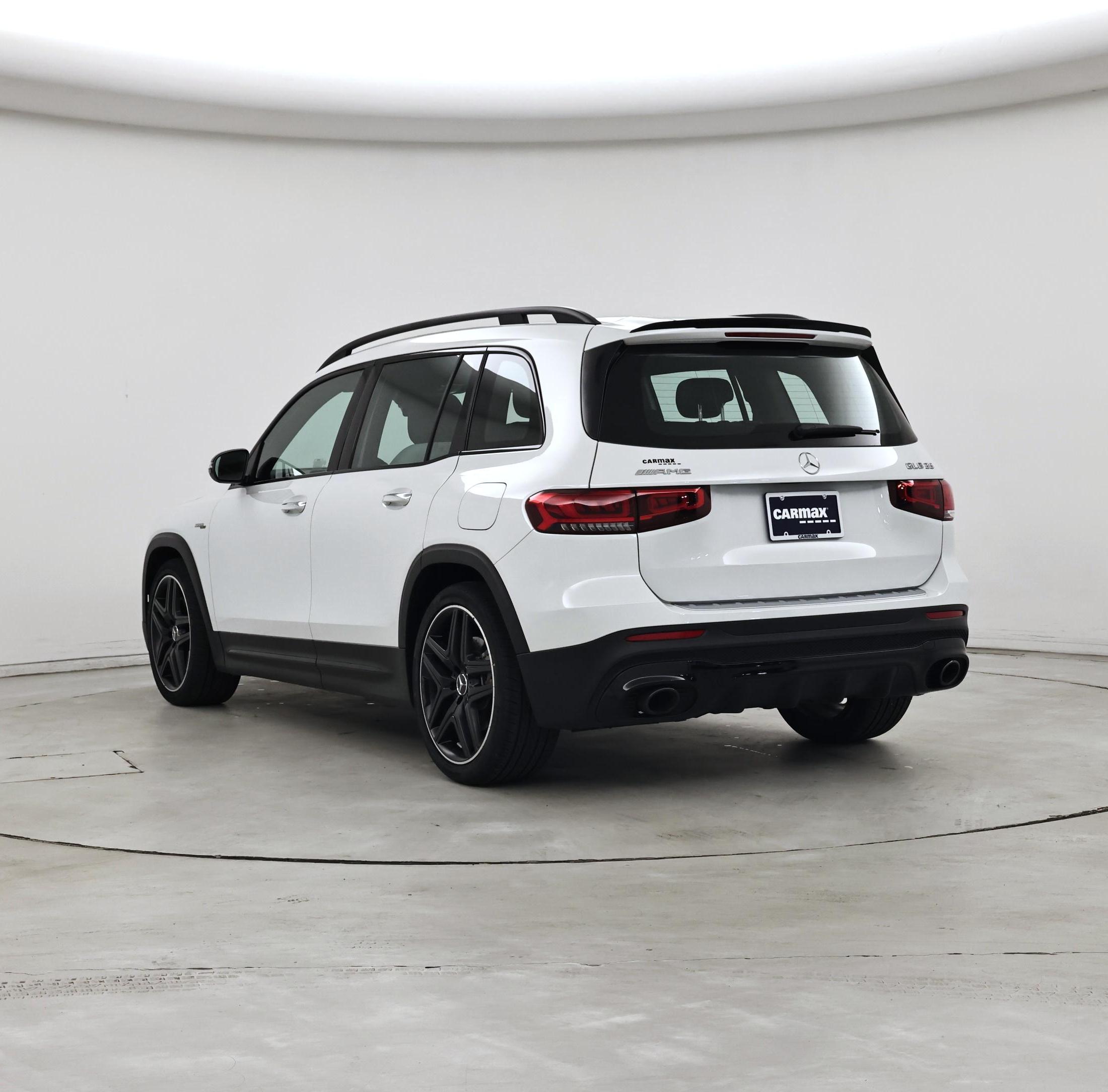 Thumbnail: 2021 Mercedes-Benz GLB - 2
