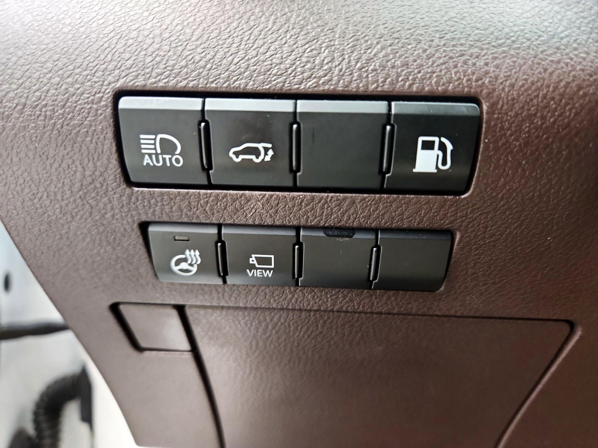 Thumbnail: 2017 Lexus RX - 13