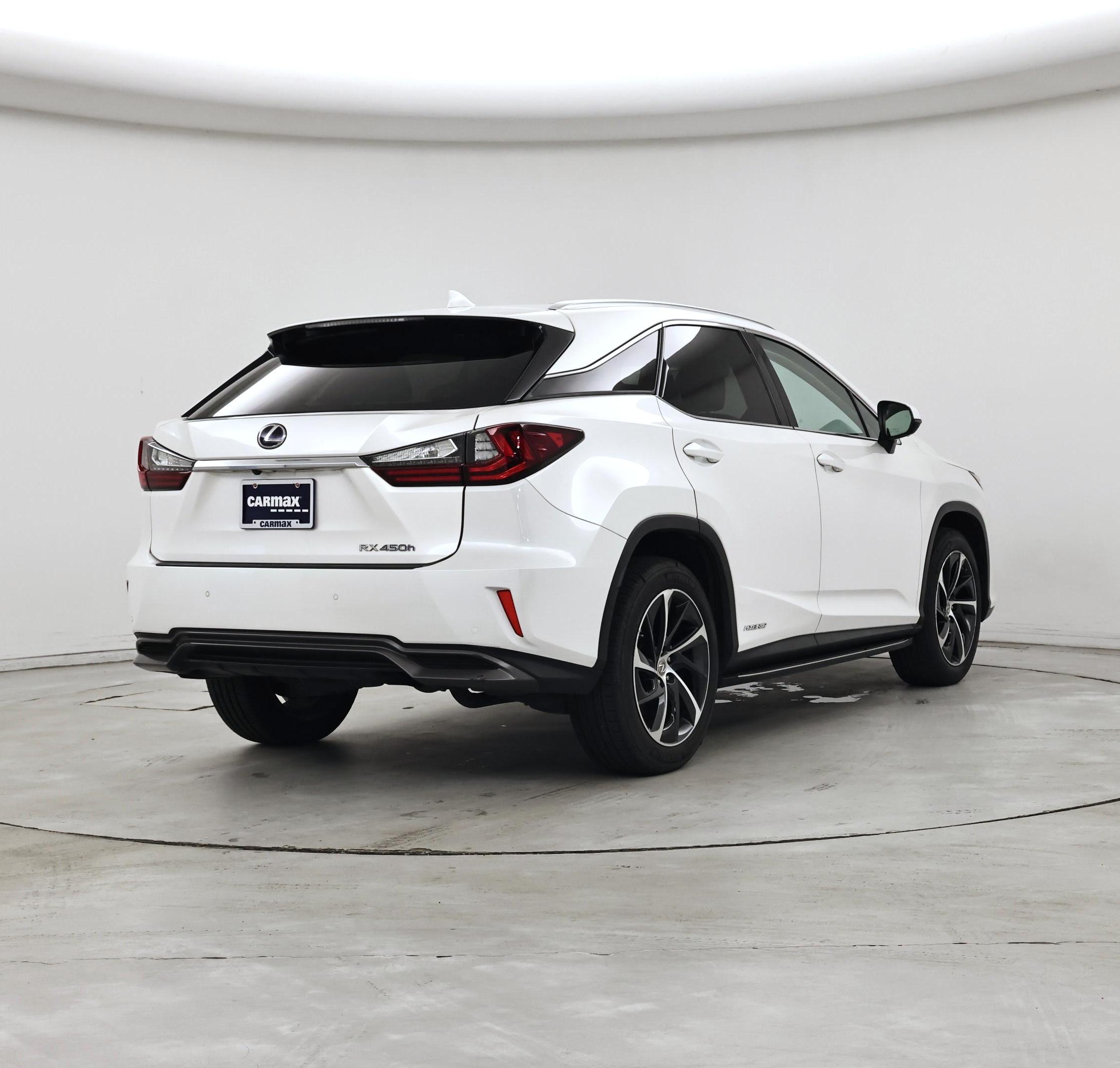 Thumbnail: 2017 Lexus RX - 8