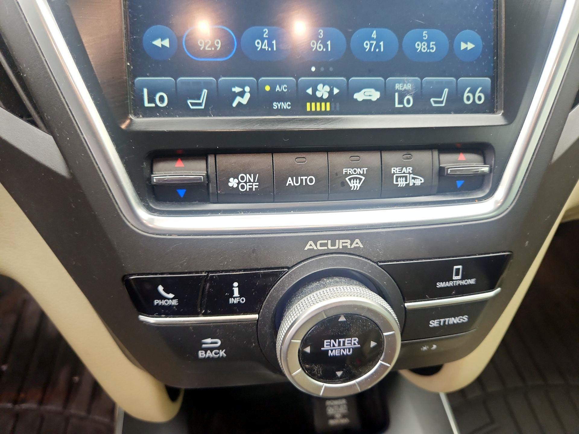 Thumbnail: 2018 Acura MDX - 16
