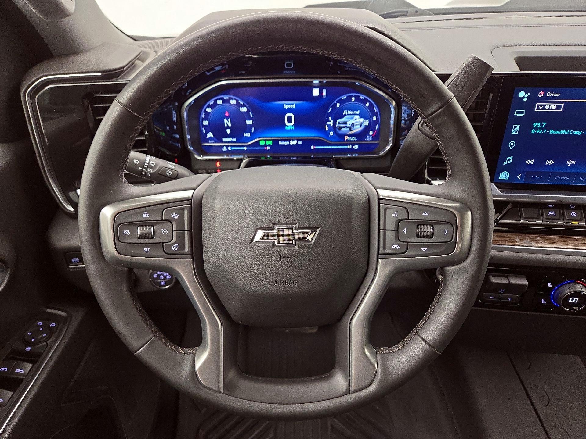 Thumbnail: 2023 Chevrolet Silverado 1500 - 10