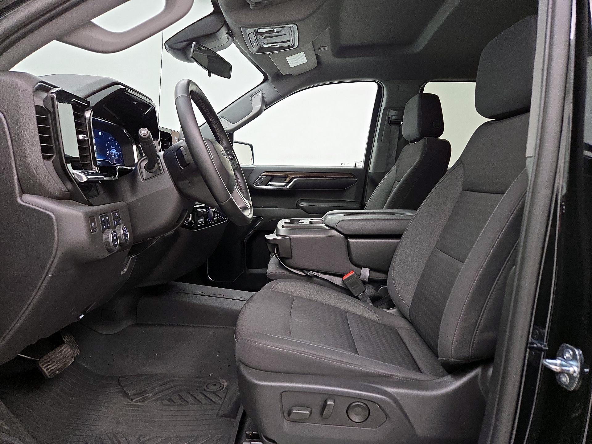 Thumbnail: 2023 Chevrolet Silverado 1500 - 11
