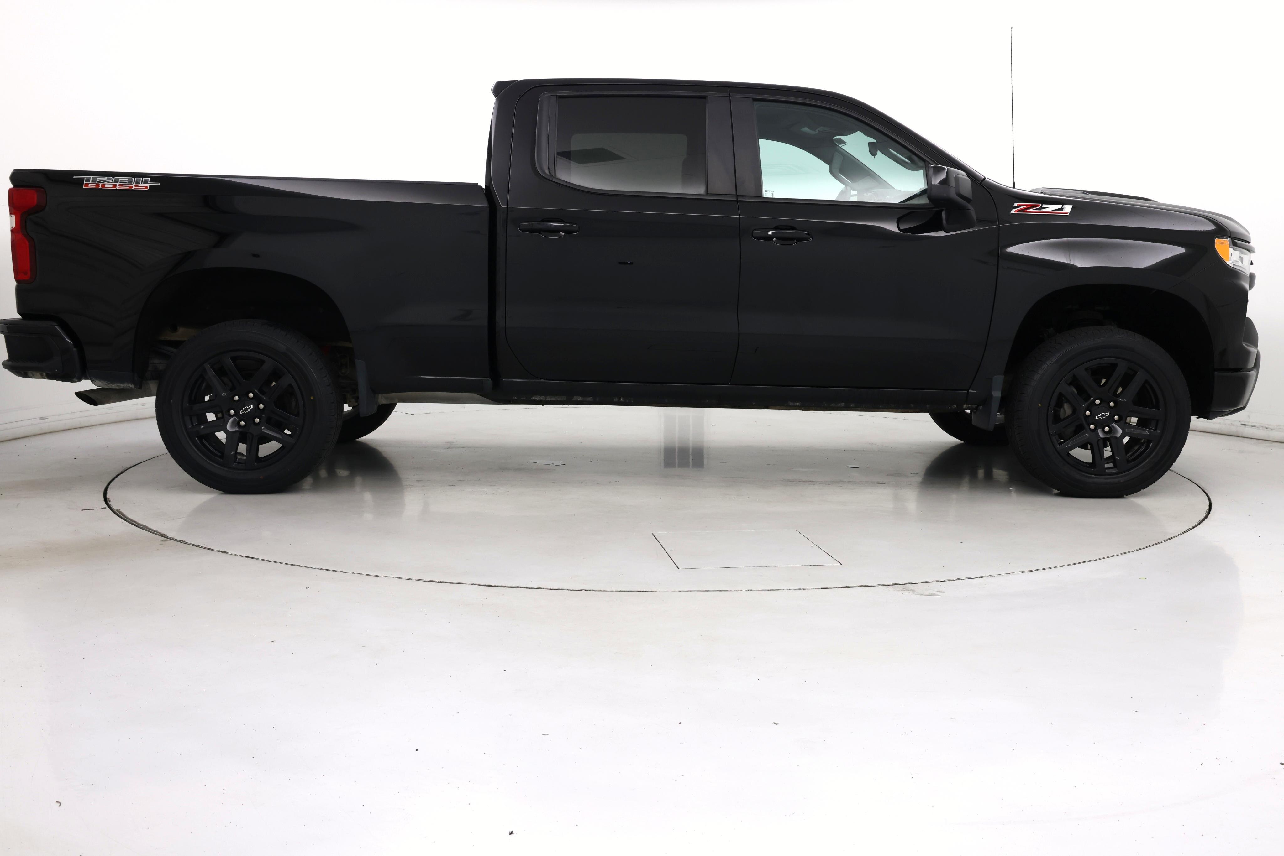 Thumbnail: 2023 Chevrolet Silverado 1500 - 7