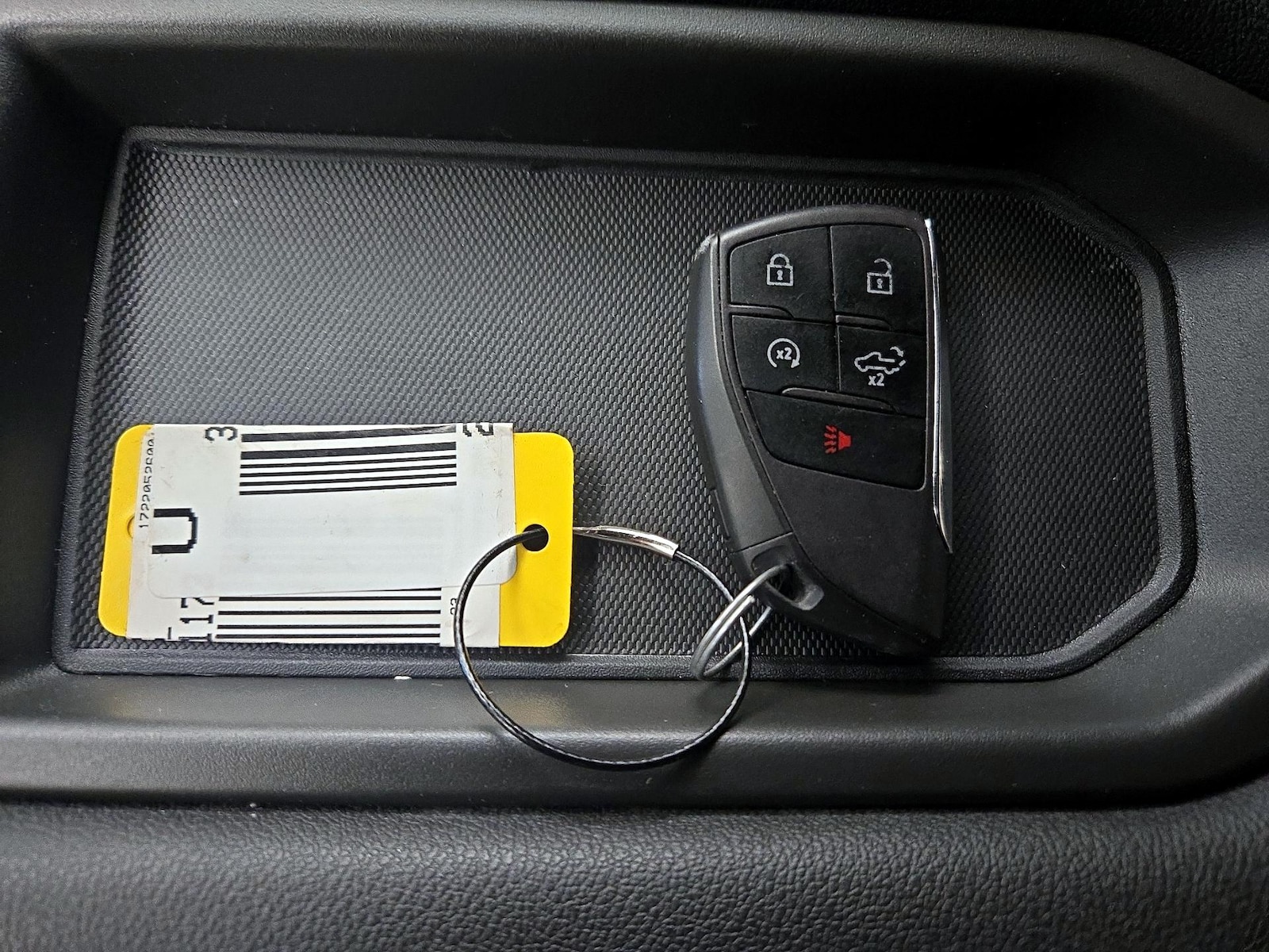 2023 Chevrolet Silverado 1500 LT - Photo 23