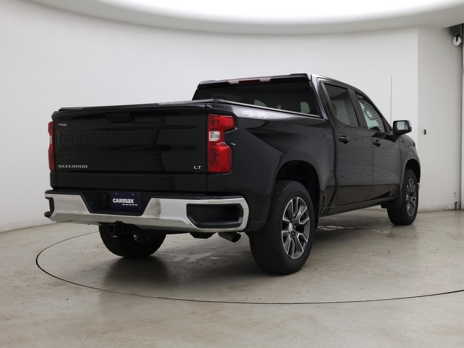 2023 Chevrolet Silverado 1500 LT - Photo 9