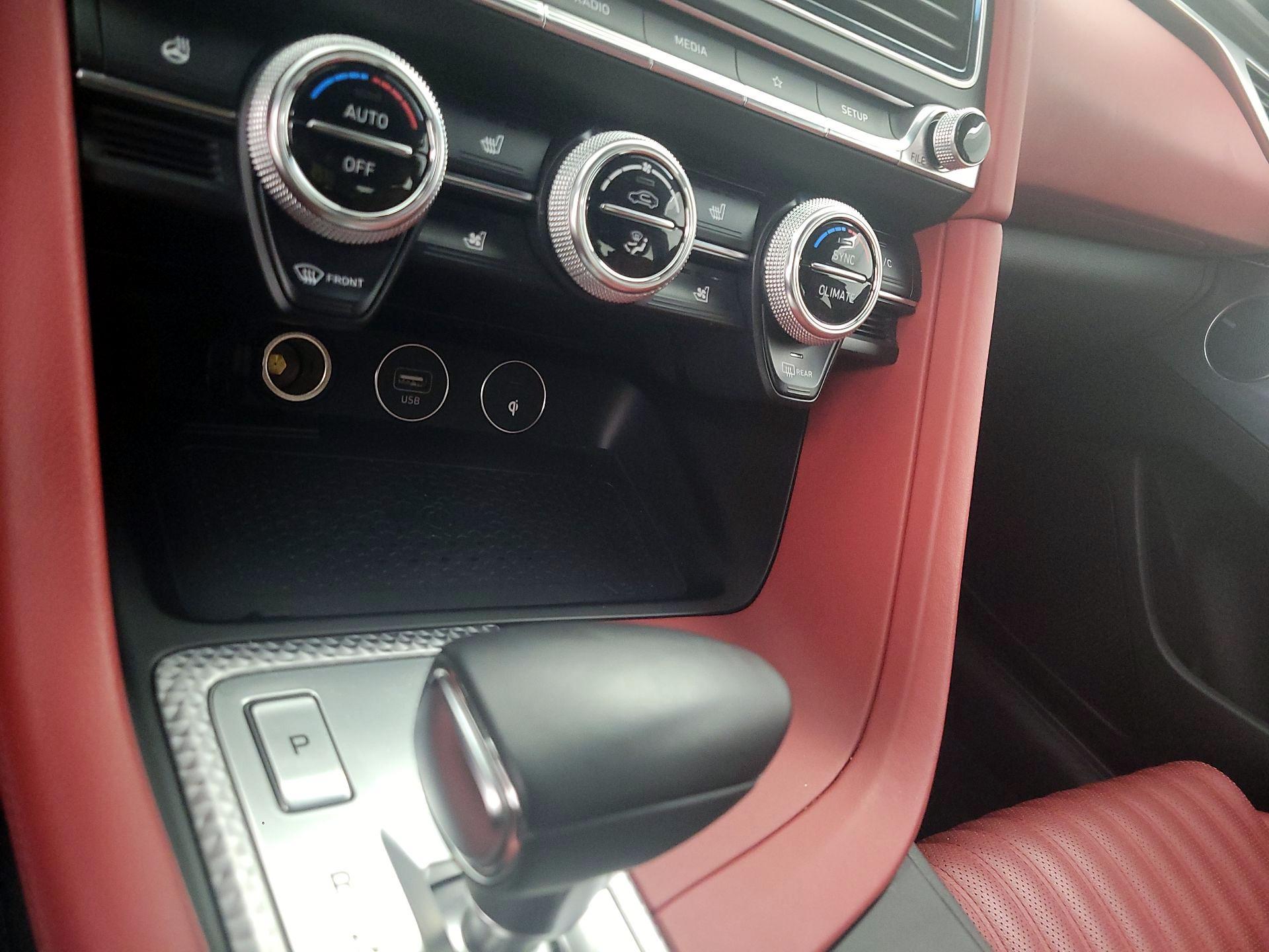 Thumbnail: 2023 Genesis G70 - 19