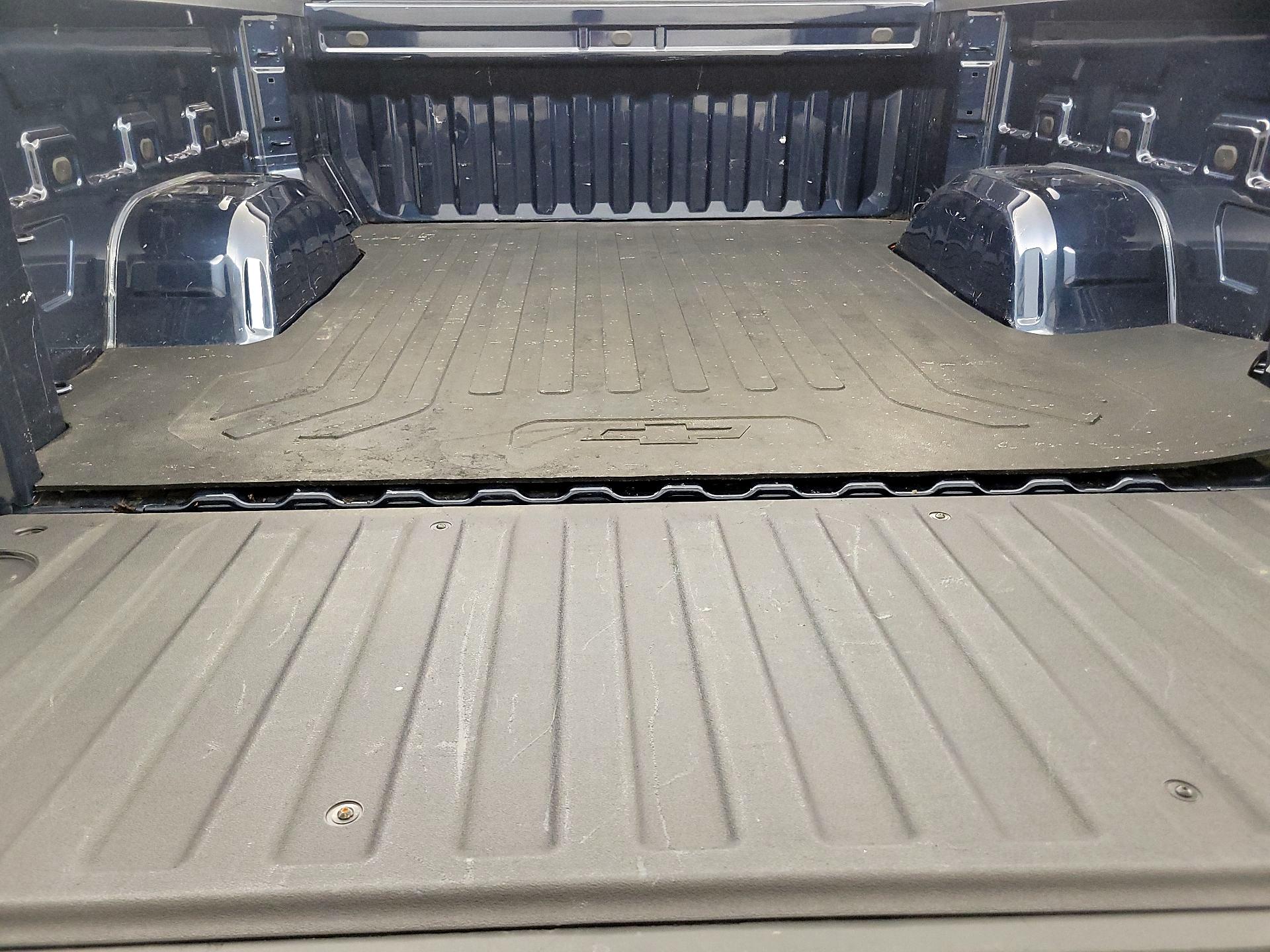 Thumbnail: 2023 Chevrolet Silverado 1500 - 20