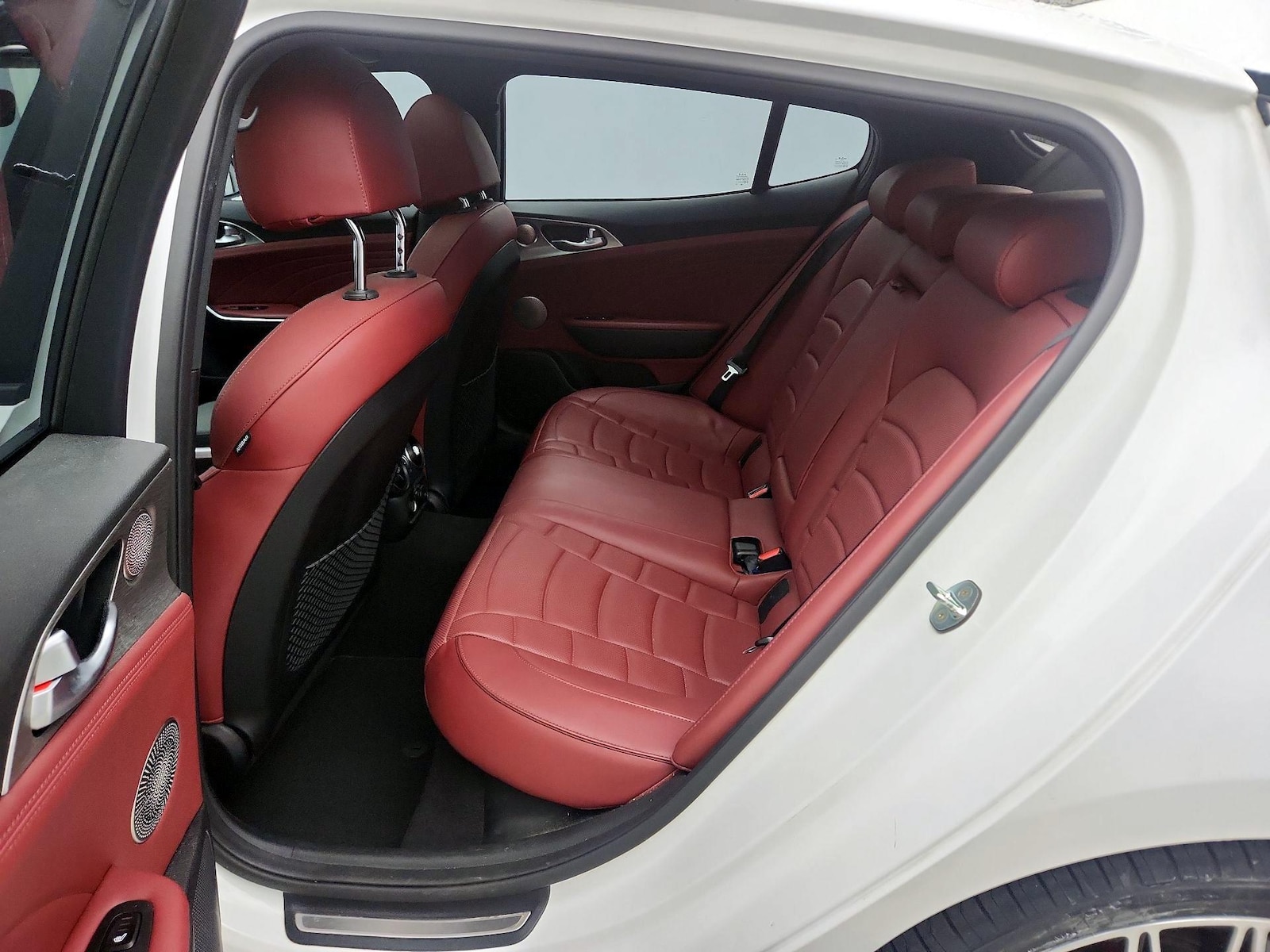 2023 Kia Stinger GT2 - Photo 22