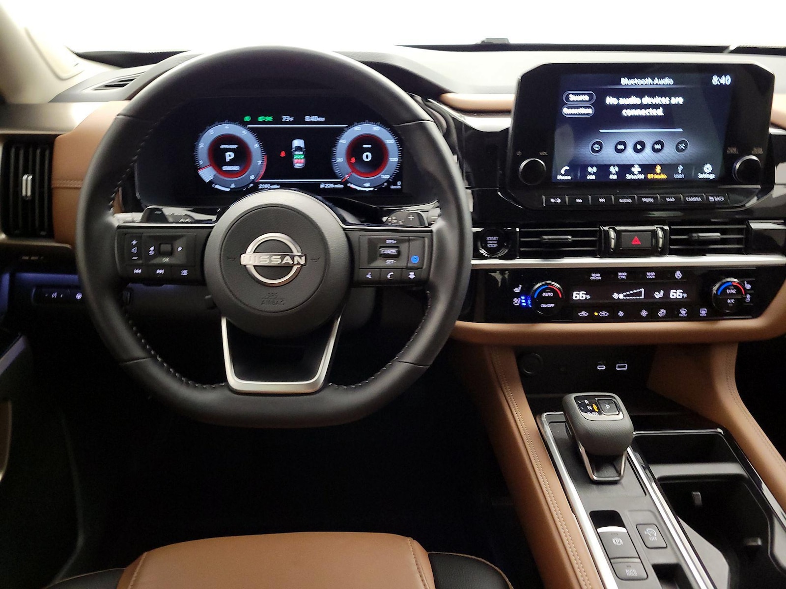 2025 Nissan Pathfinder Platinum - Photo 11