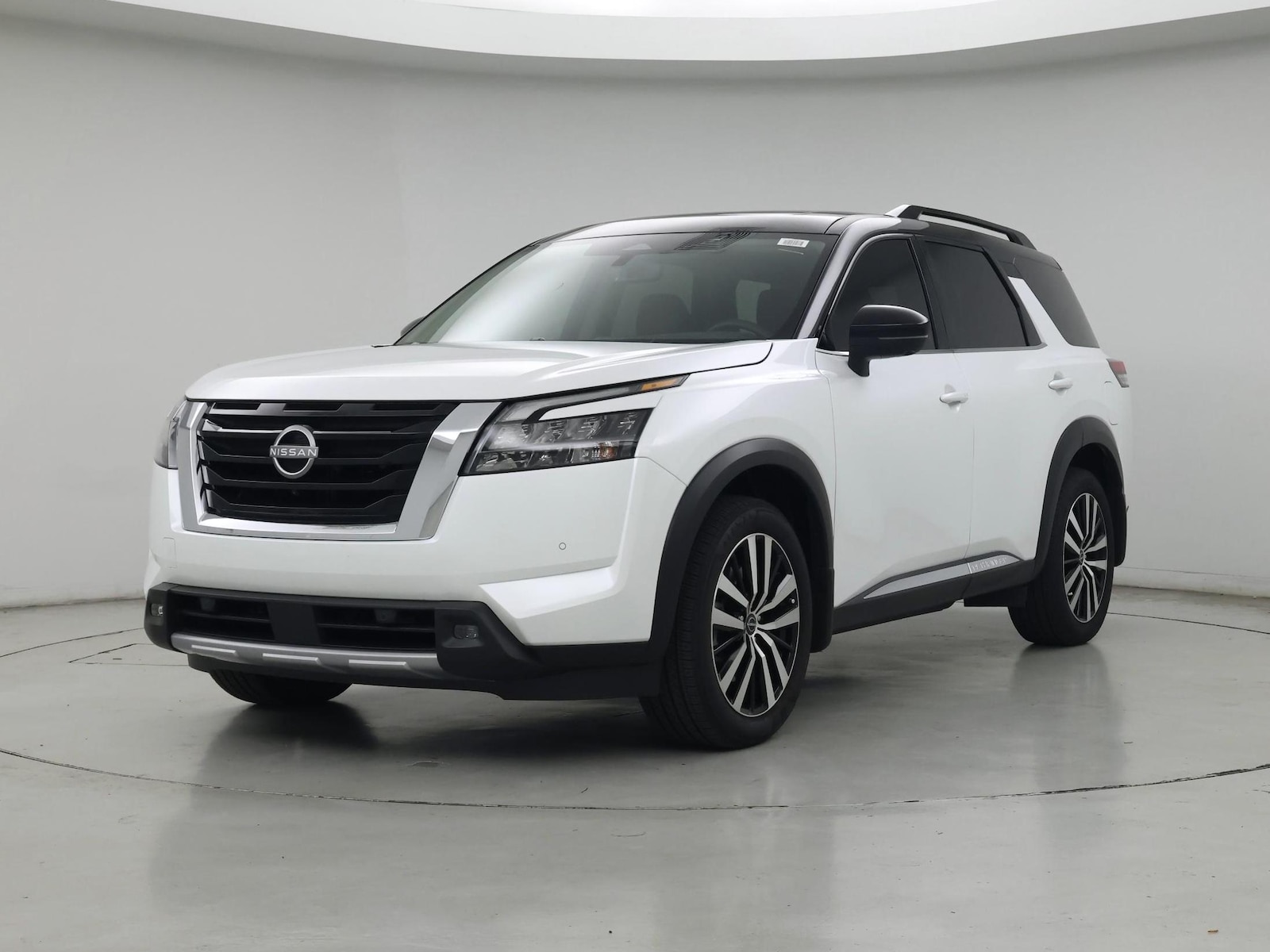 2025 Nissan Pathfinder Platinum - Photo 5