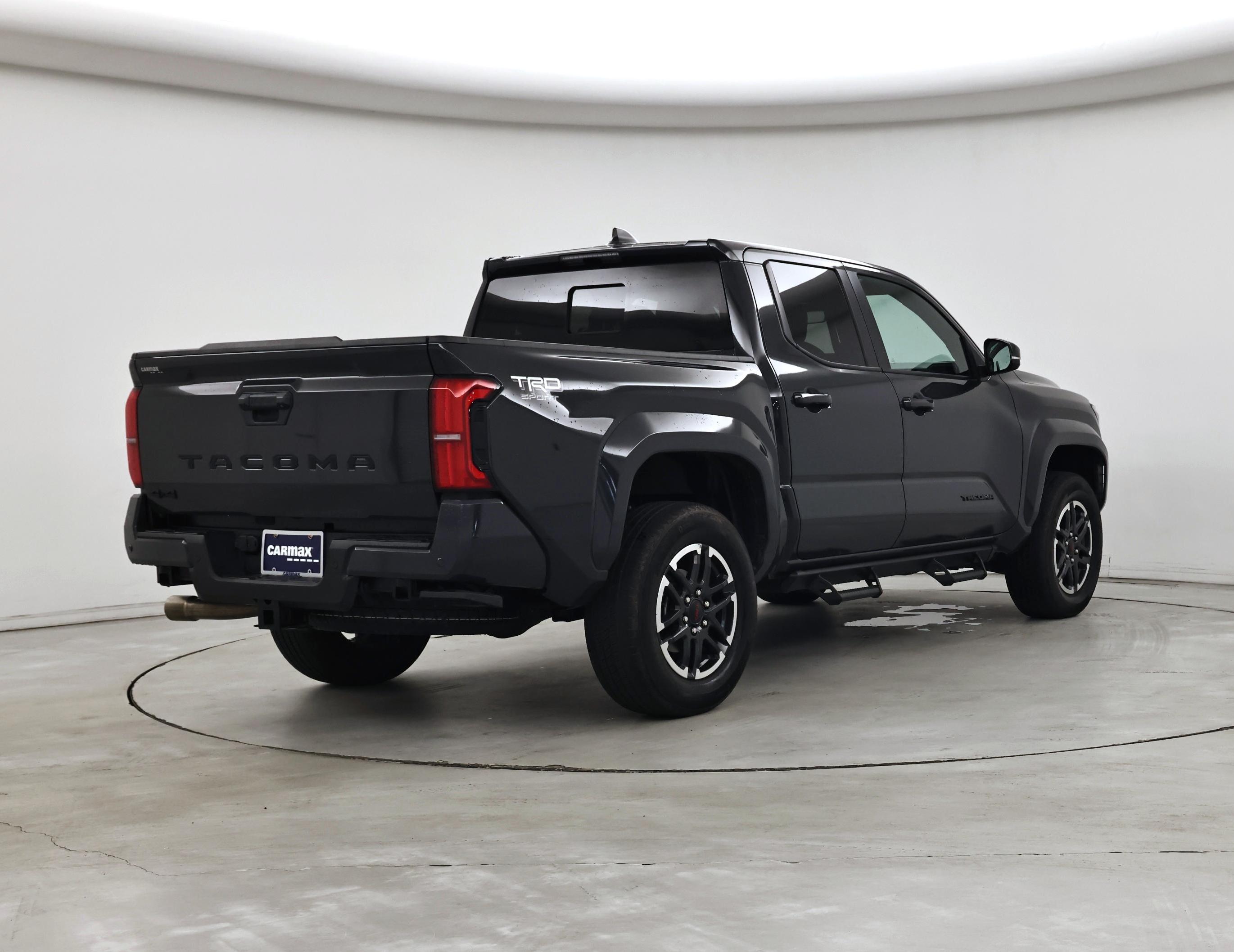 Thumbnail: 2024 Toyota Tacoma - 8