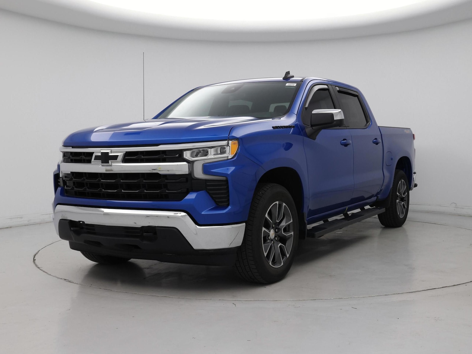 2023 Chevrolet Silverado 1500 LT - Photo 5