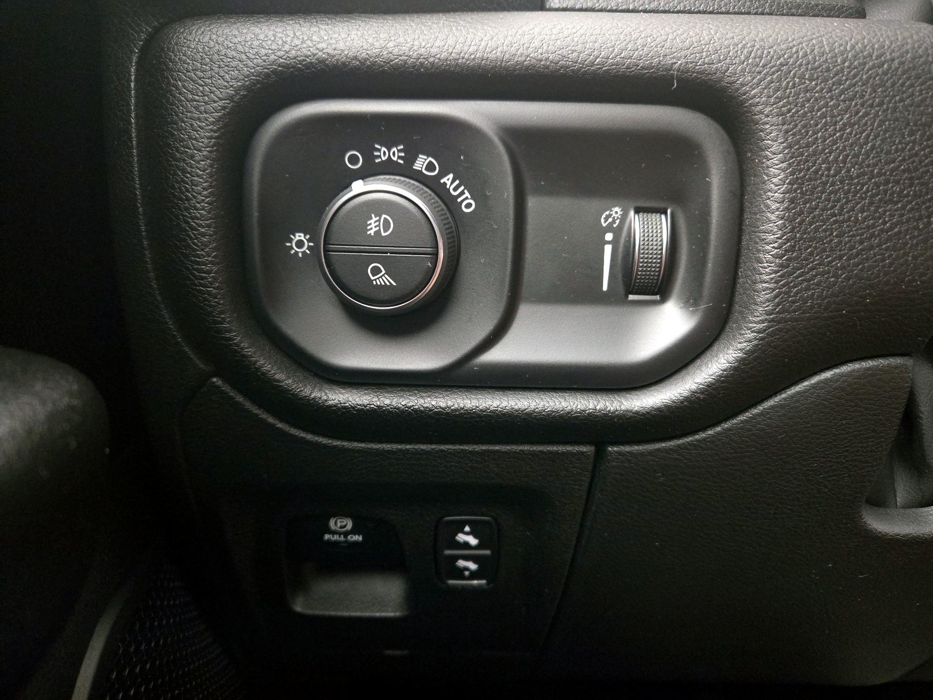 Thumbnail: 2022 RAM 1500 - 13