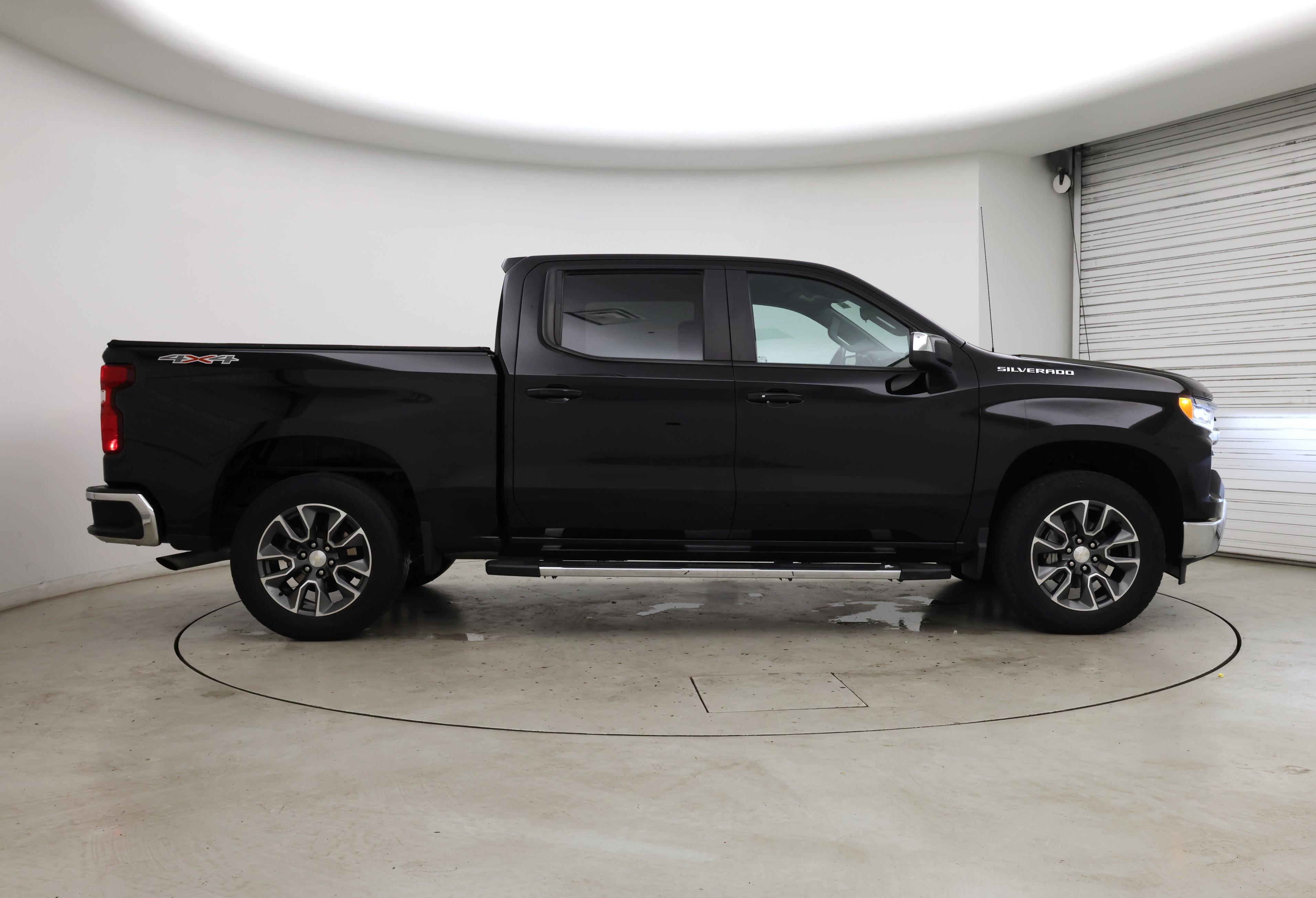 Thumbnail: 2023 Chevrolet Silverado 1500 - 7
