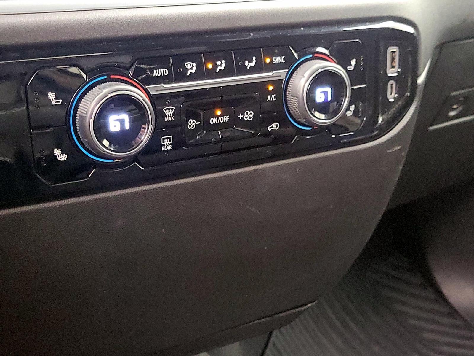 2023 Chevrolet Silverado 1500 LT - Photo 17