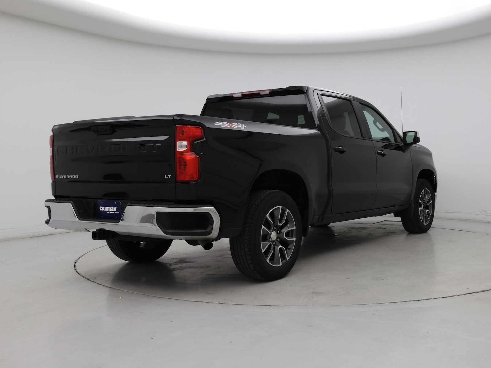 2023 Chevrolet Silverado 1500 LT - Photo 9