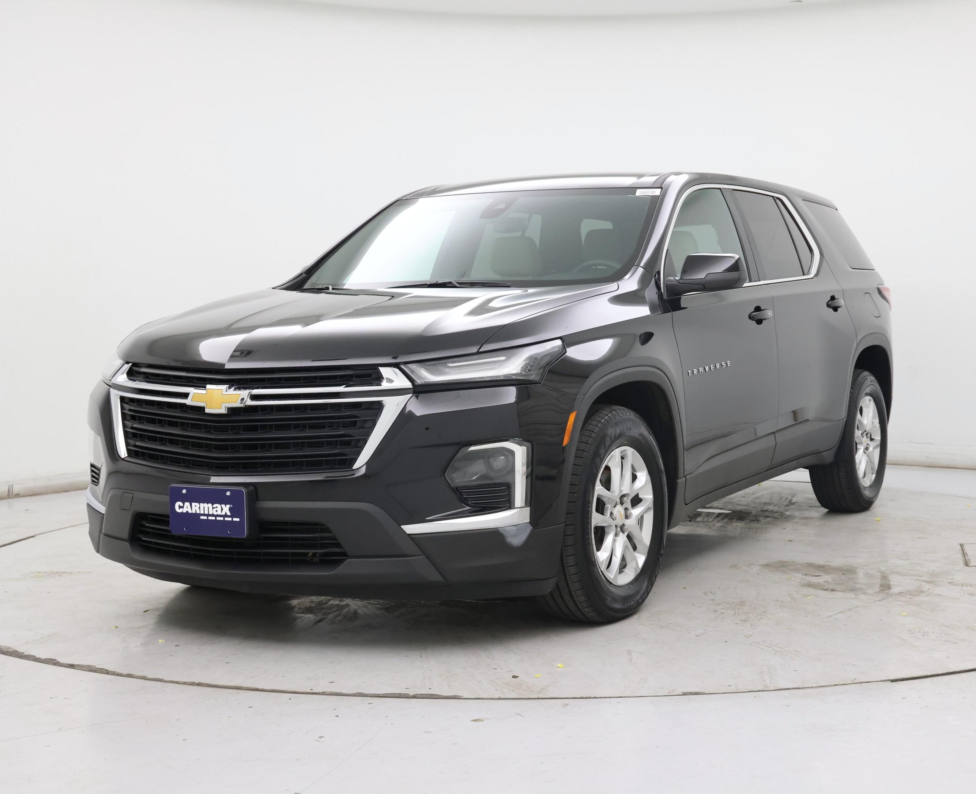 Thumbnail: 2023 Chevrolet Traverse - 4