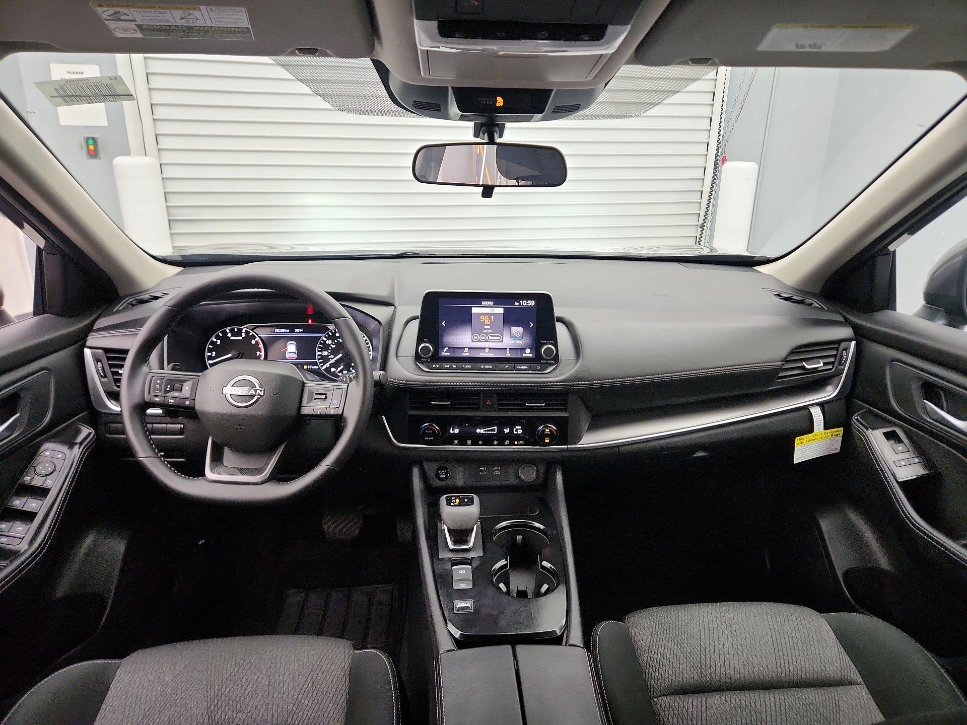 Thumbnail: 2025 Nissan Rogue - 9