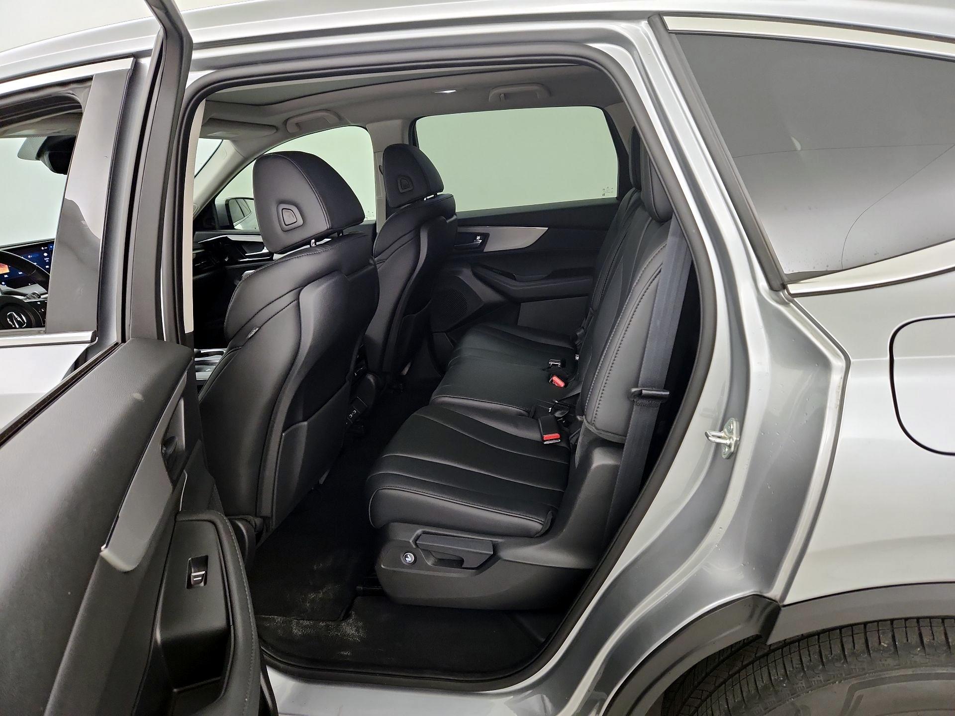 Thumbnail: 2024 Acura MDX - 20