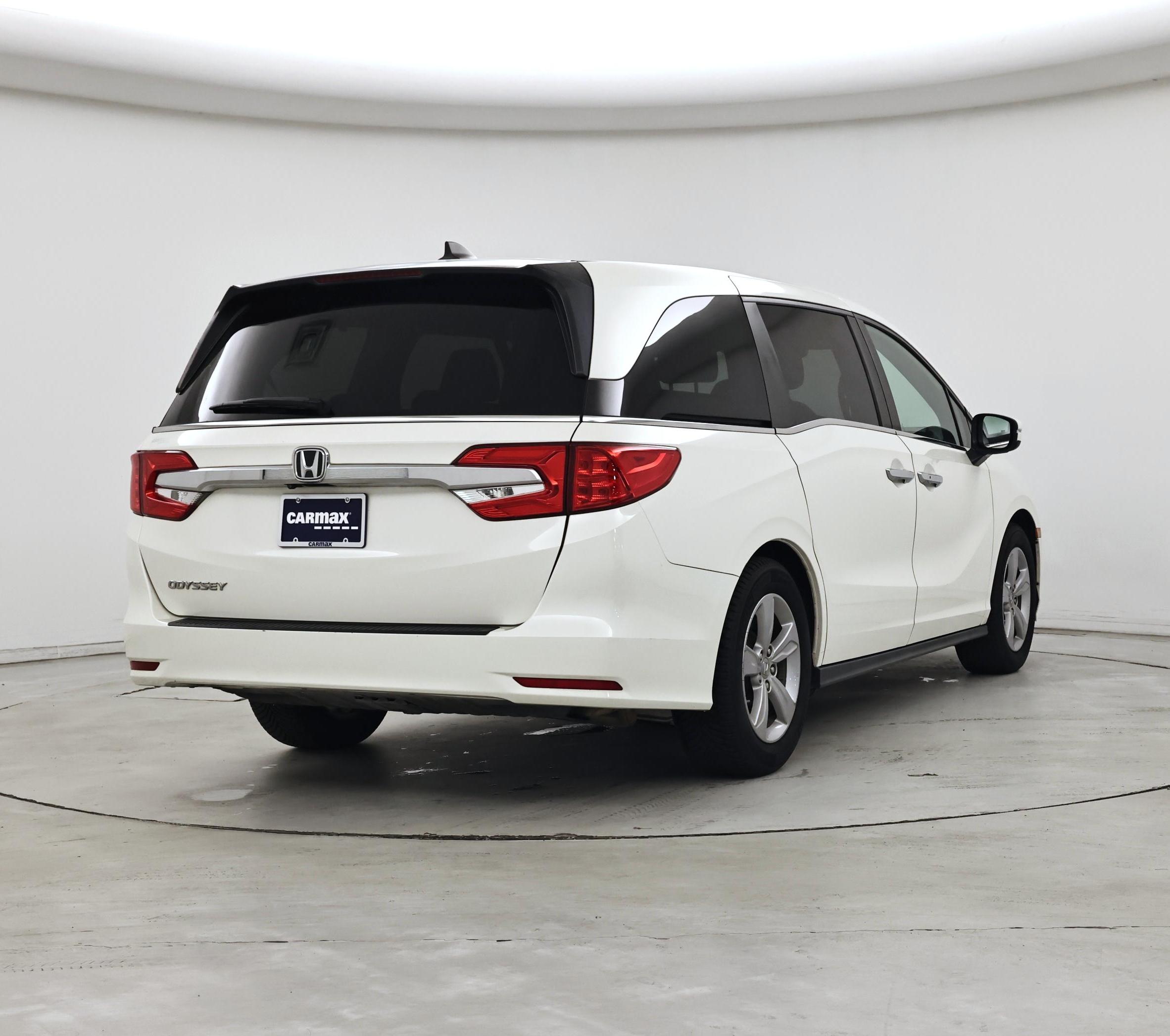 Thumbnail: 2019 Honda Odyssey - 8