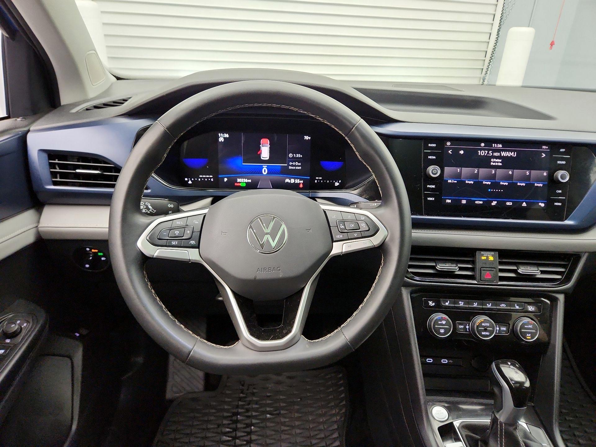 Thumbnail: 2024 Volkswagen Taos - 10