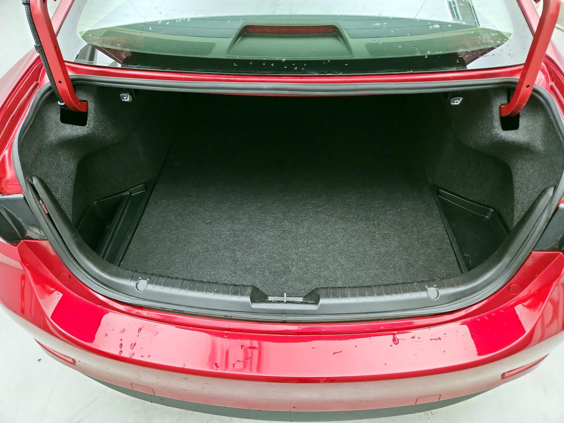 Thumbnail: 2015 Mazda Mazda6 - 20