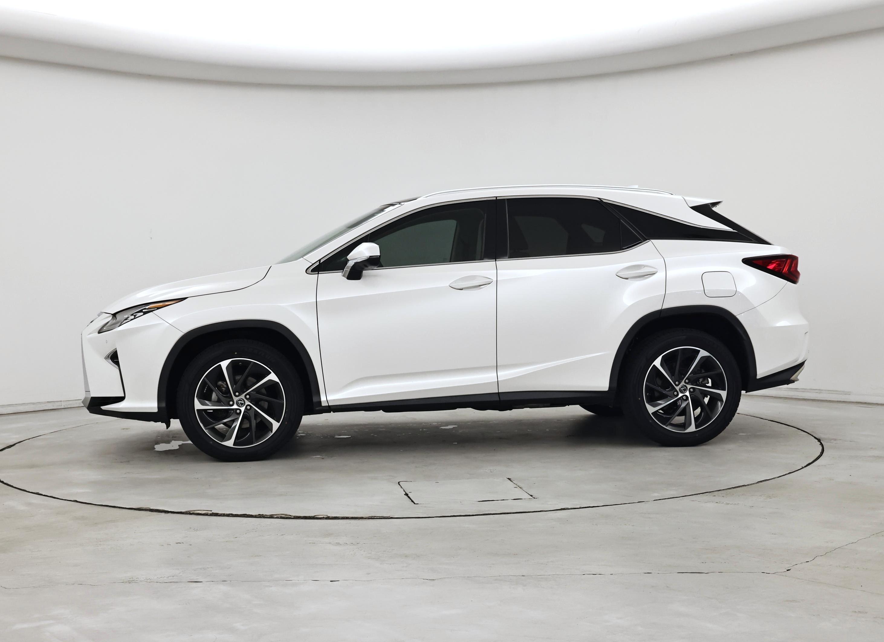 Thumbnail: 2019 Lexus RX - 3
