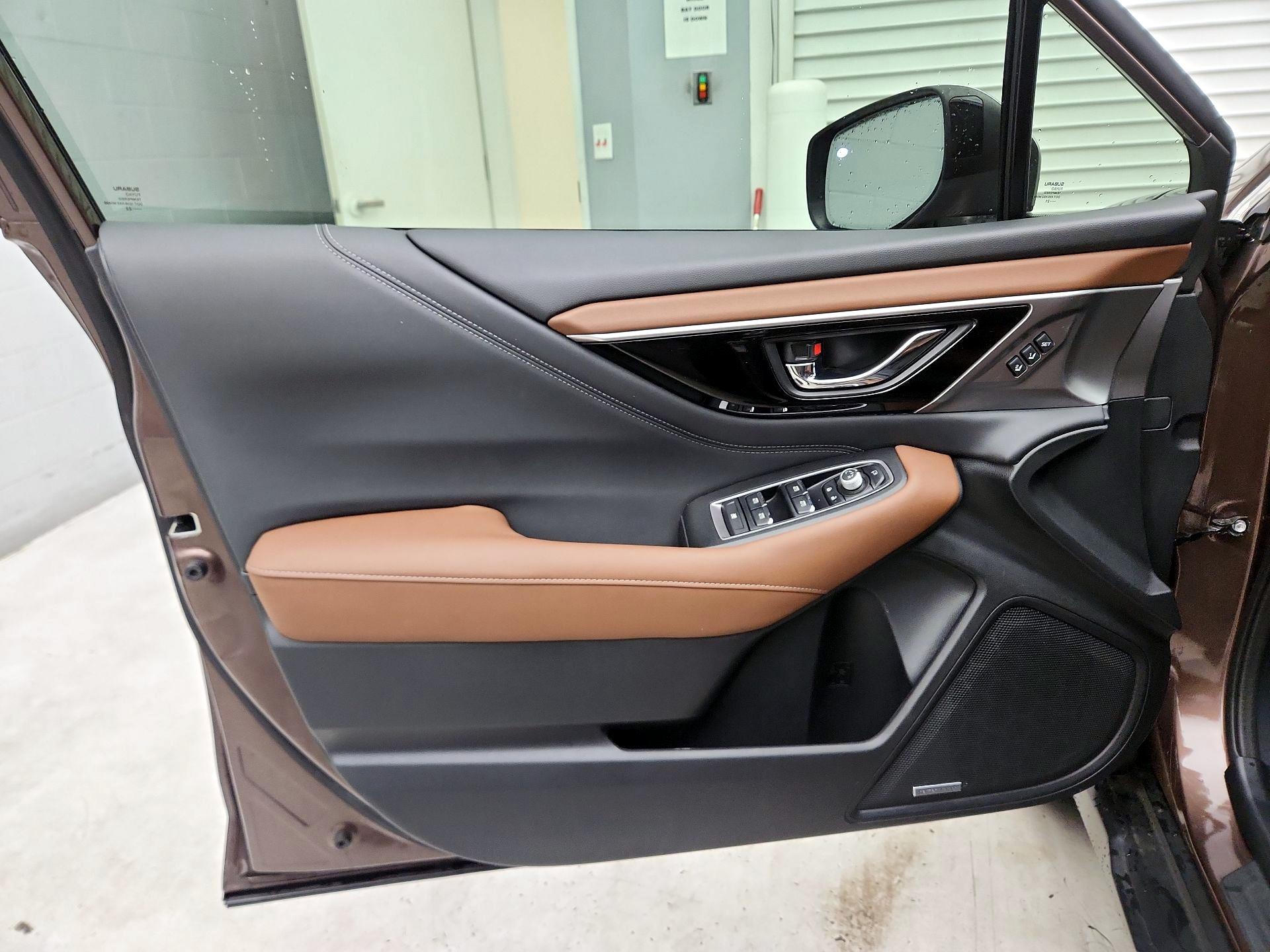 Thumbnail: 2022 Subaru Outback - 12
